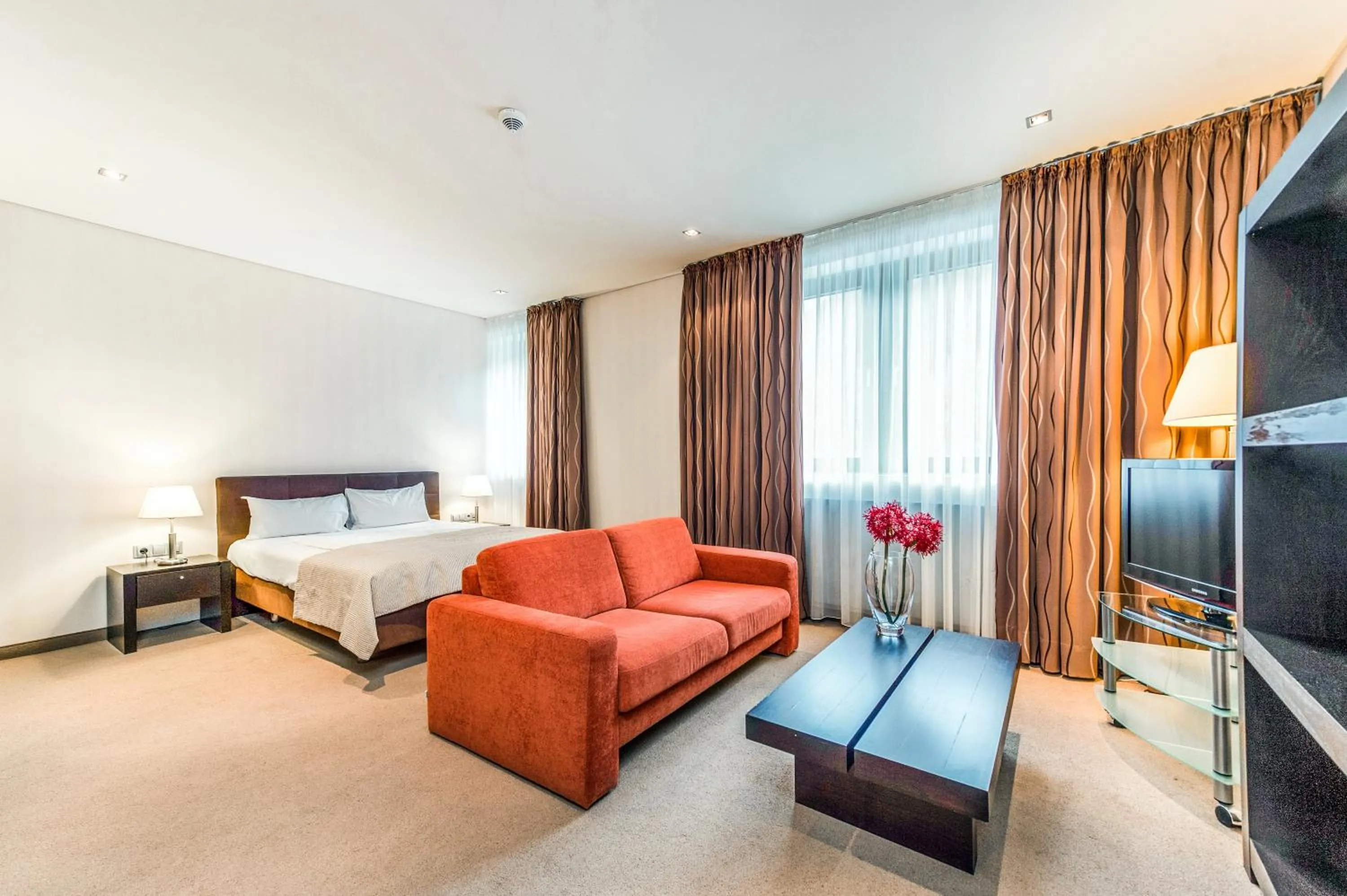 Living room, Bed in Parc Hotel Alvisse