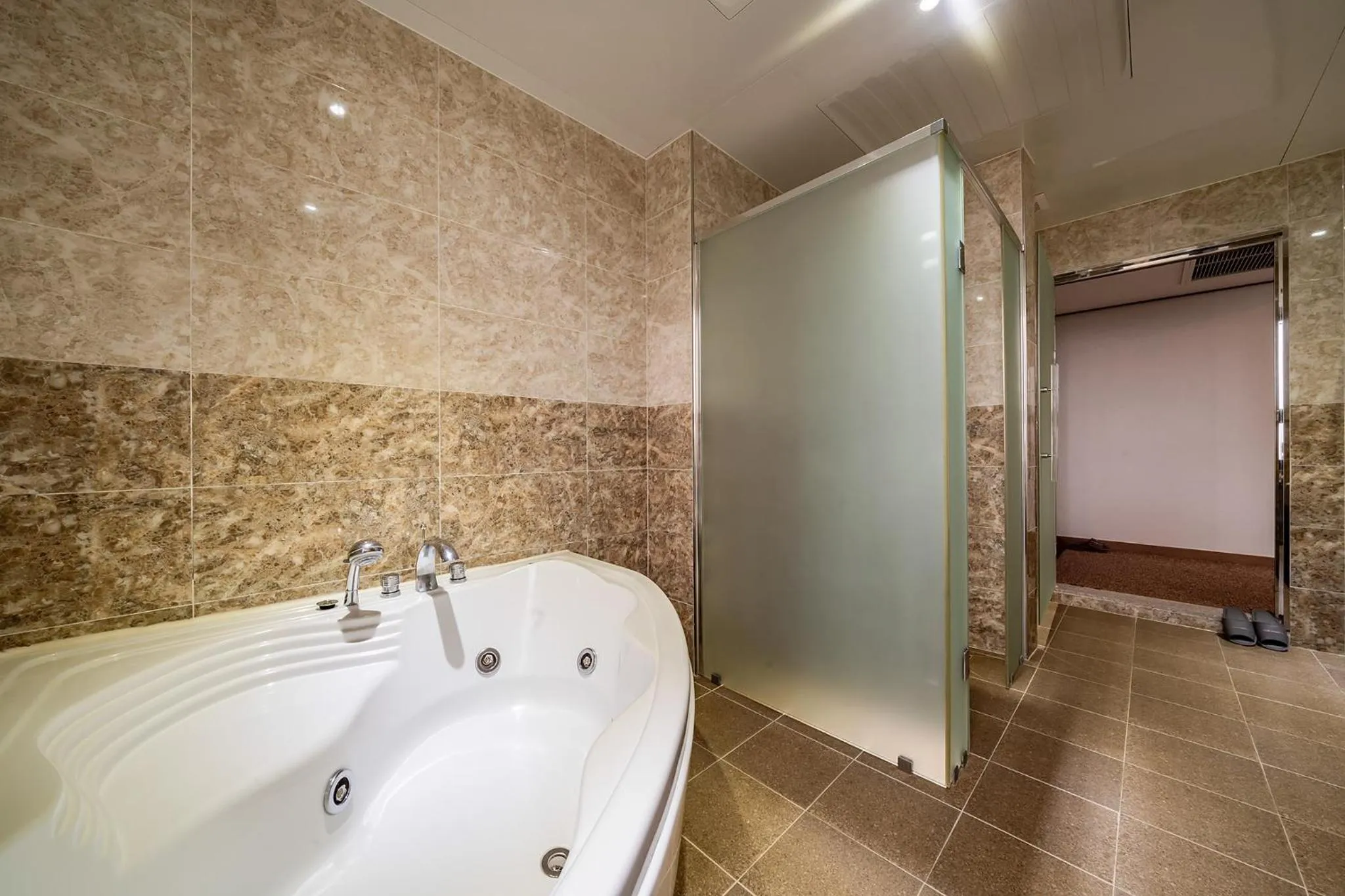 Bath in Sunrise Hotel Seongsan