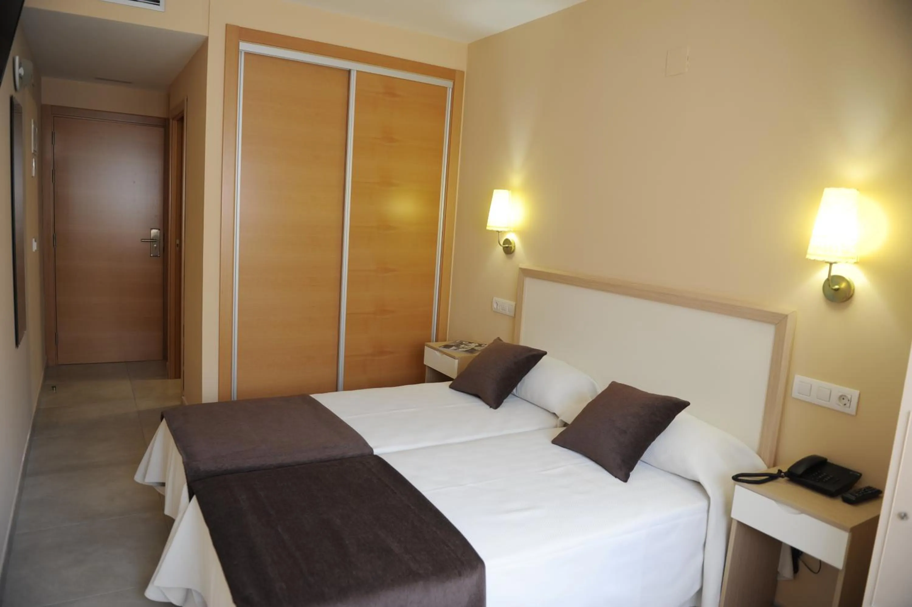 Bed in La City Mercado