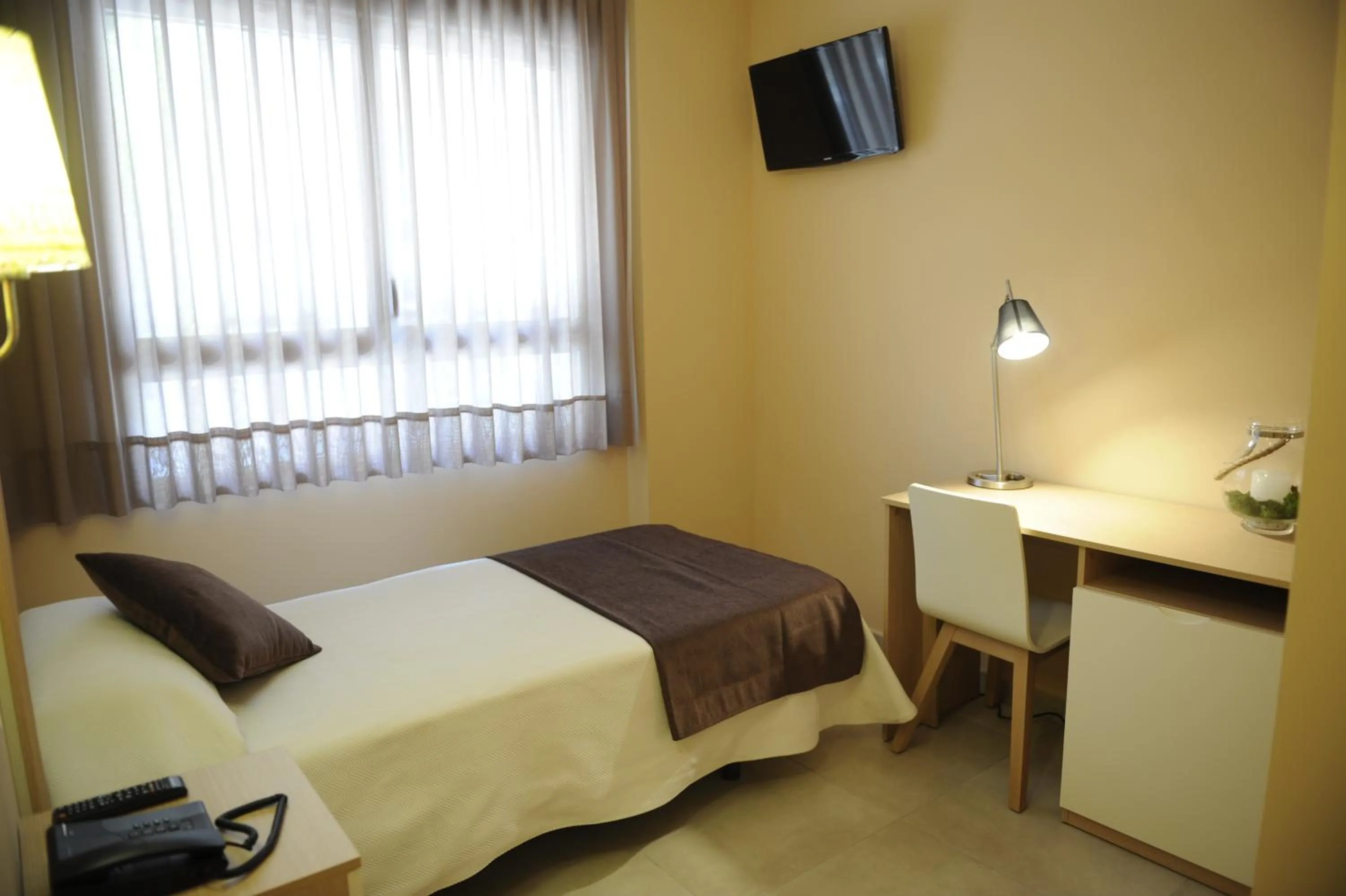 Bed in La City Mercado