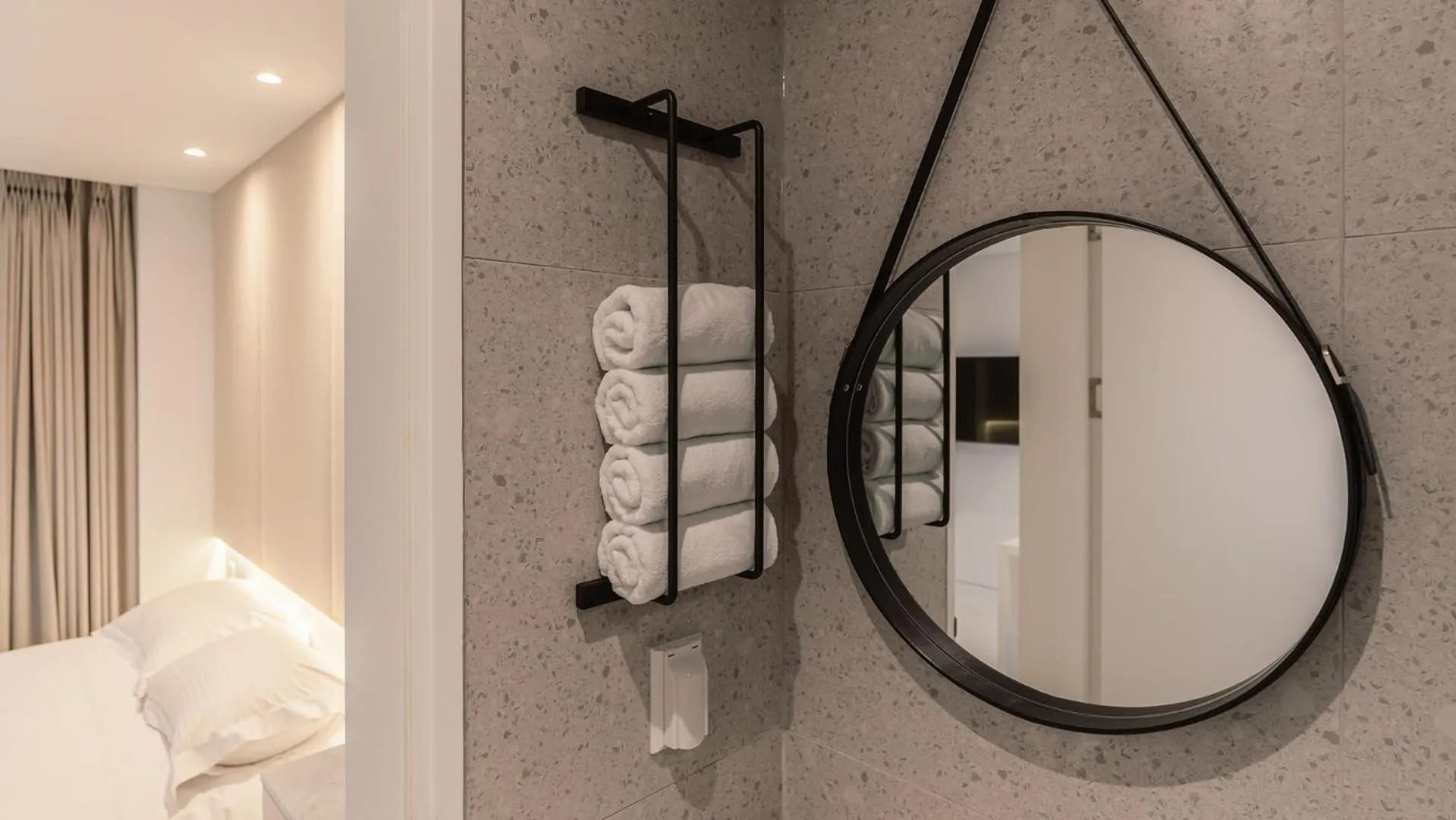 Bed in Bomun World Pension