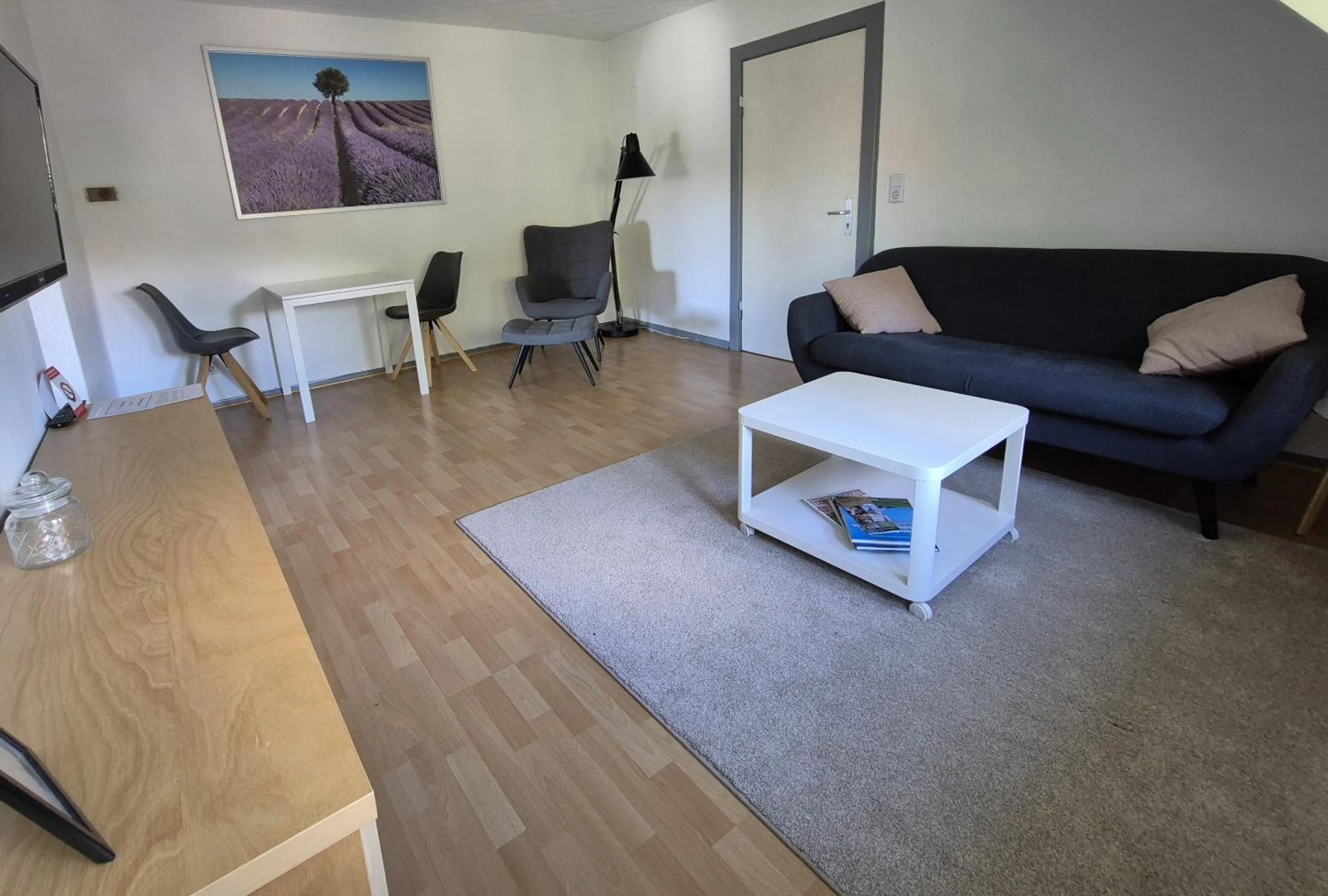 Bedroom in Gästehaus bed & kitchen