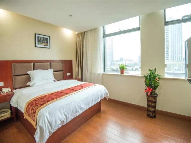 Bed in GreenTree Inn JiangSu Suzhou Wuzhong District Dongwu North Road Business Hotel
