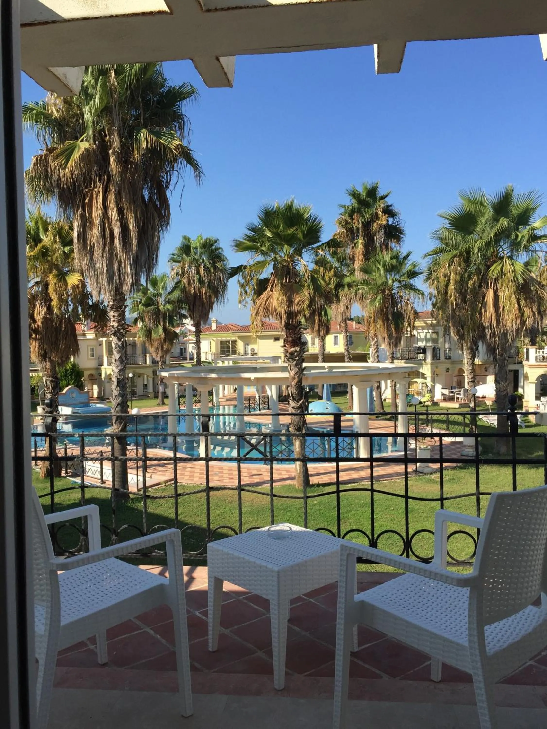 Property building in VillaMel