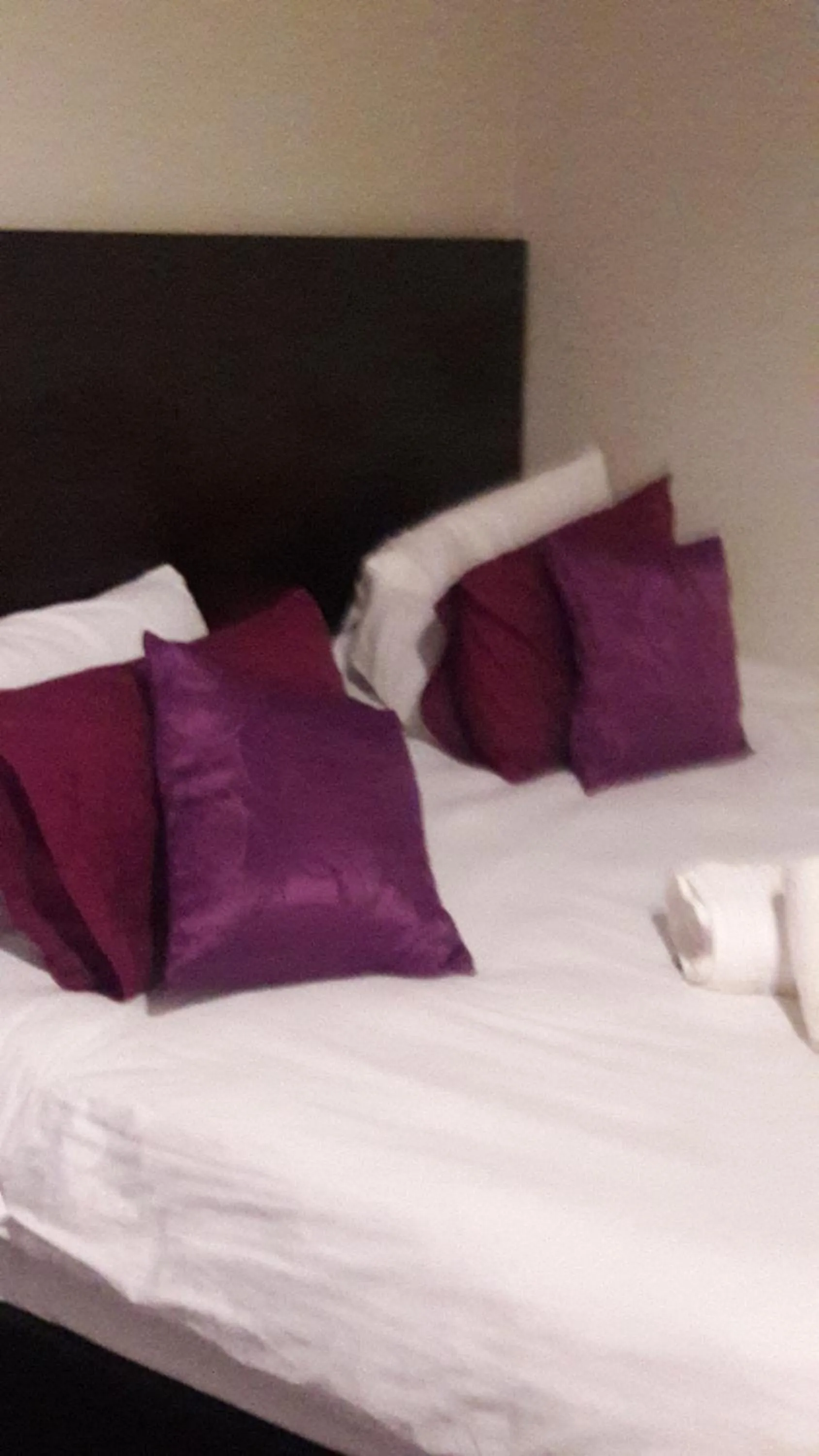 Bed in Valley Guest House