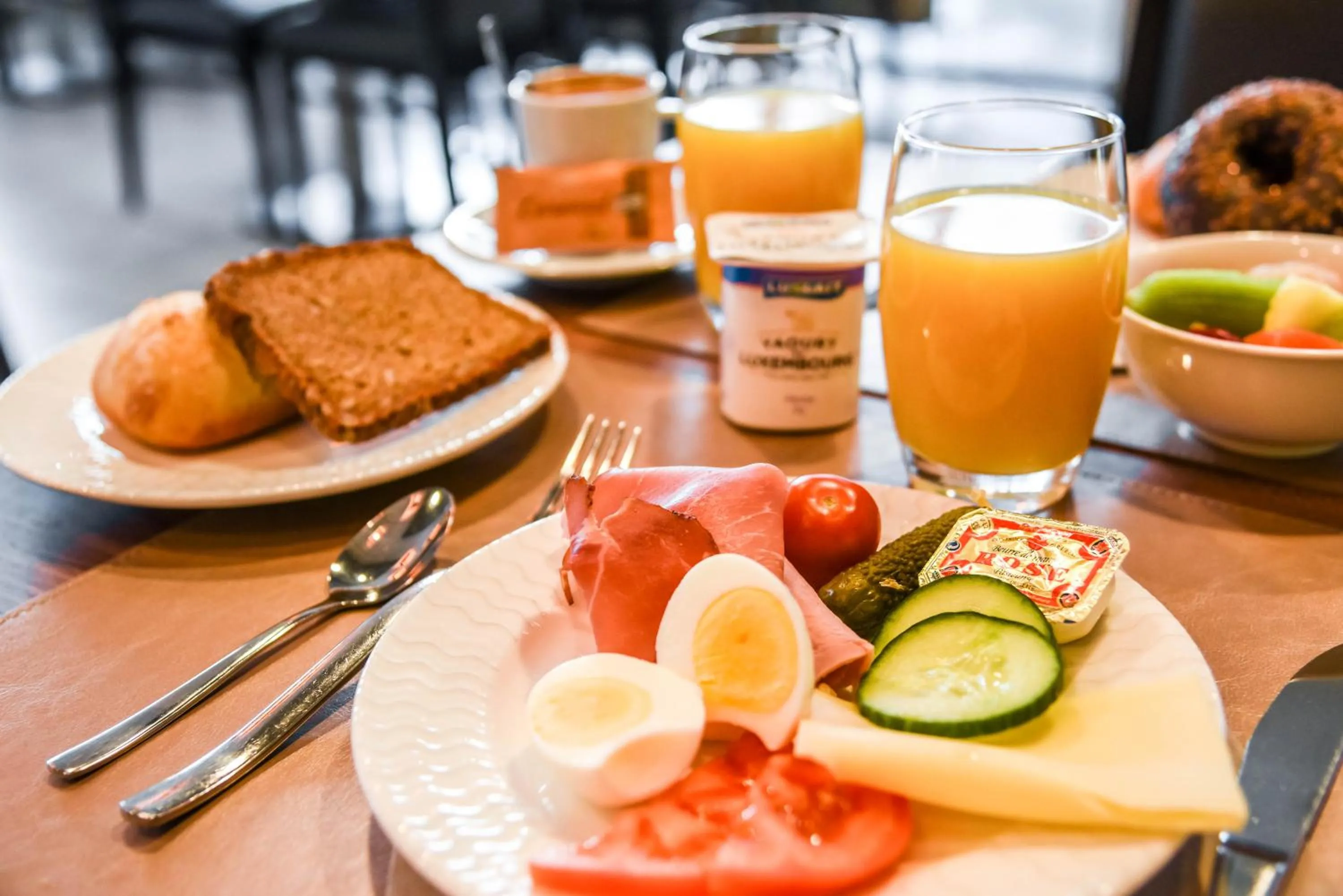 Breakfast in Mandarina Hotel Luxembourg Airport