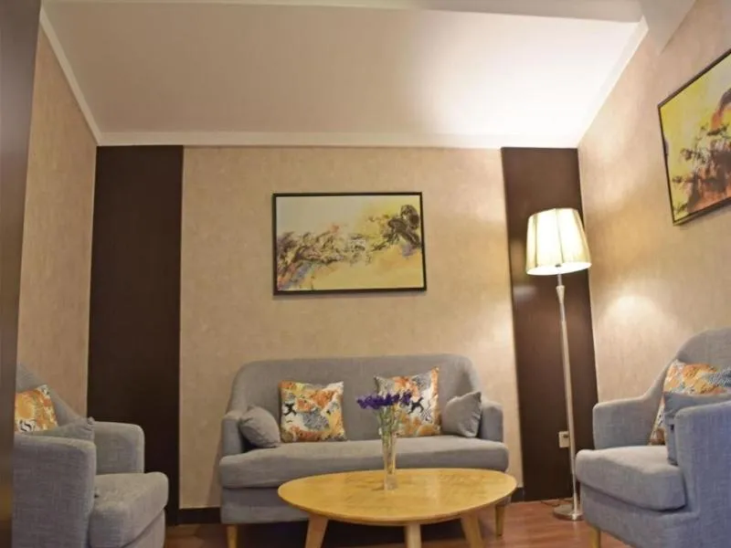 GreenTree Inn JiangSu Changzhou Dinosaur Park Global Harbor Express Hotel