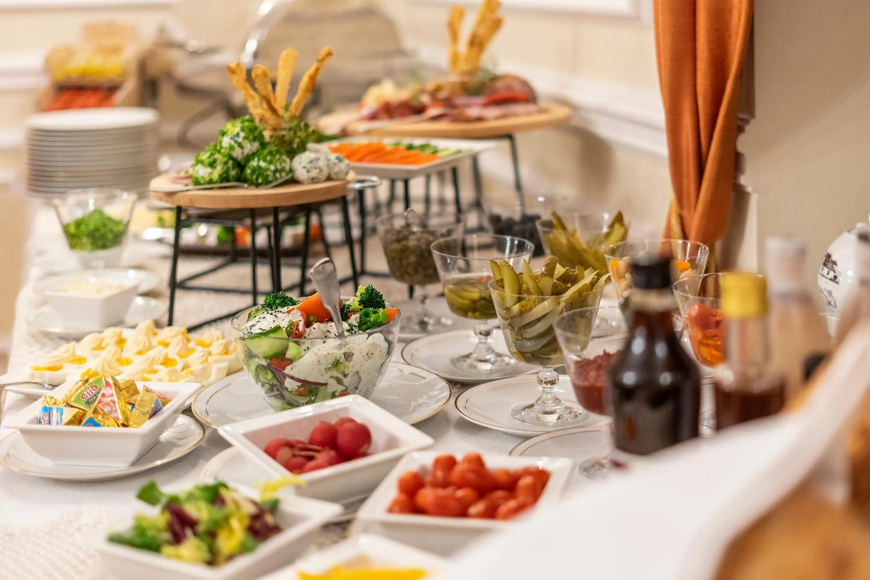 Restaurant/places to eat in Rezydencja Dwór Polski