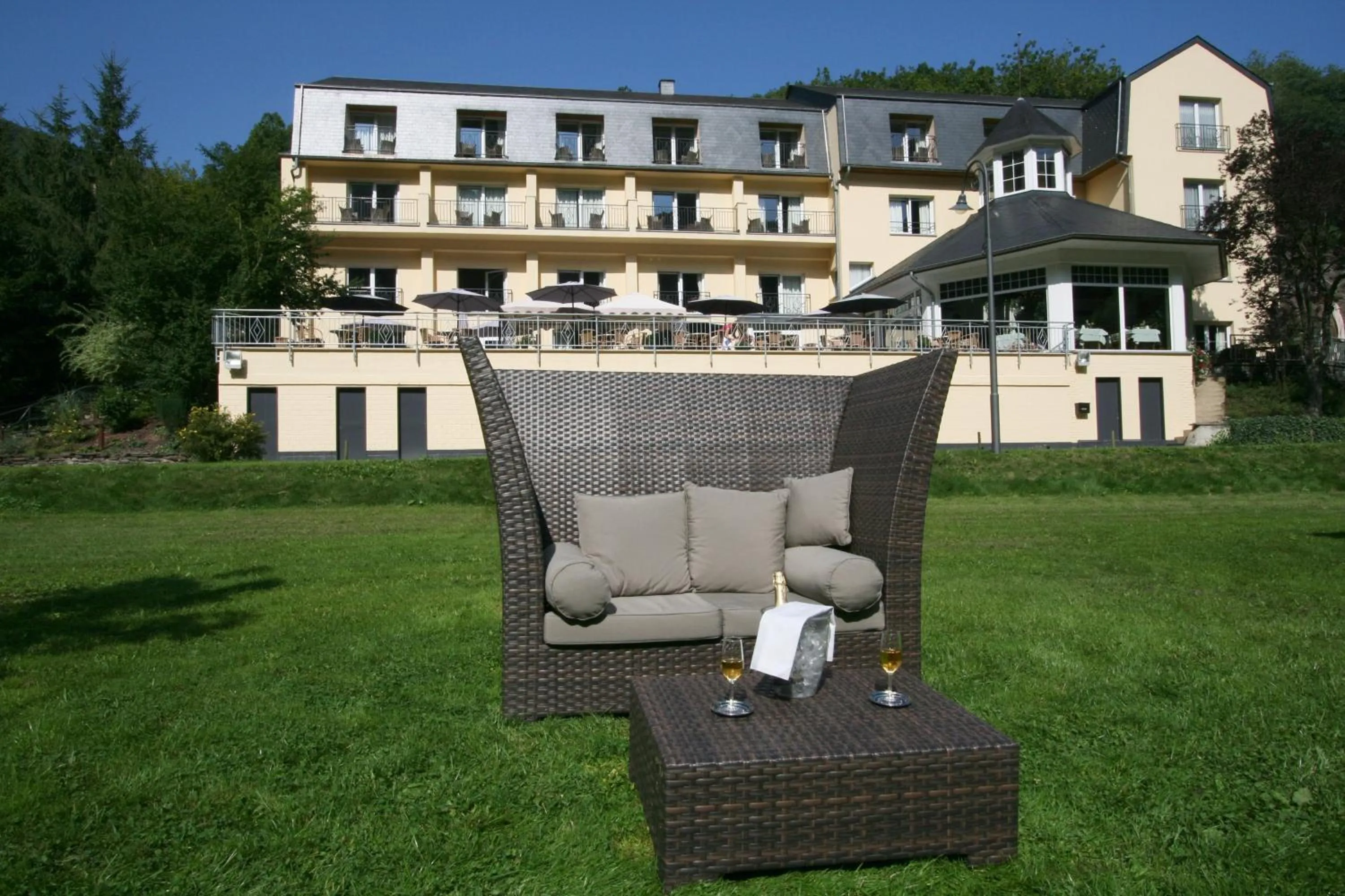 Facade/entrance in Cocoon Hotel Belair