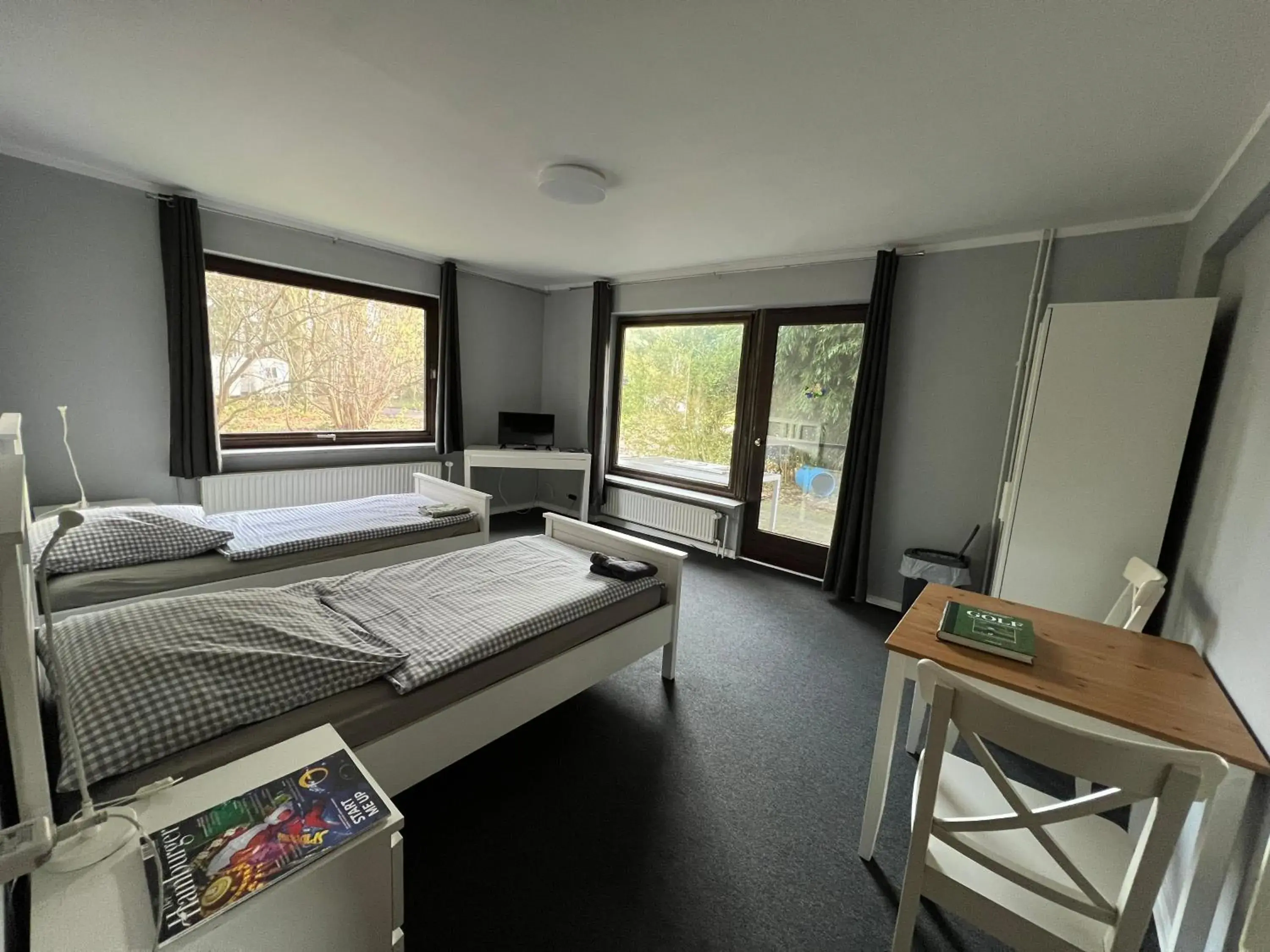 Six-Bedroom House in Bett4-you Pinneberg Six-Bedroom House in Bett4-you Pinneberg