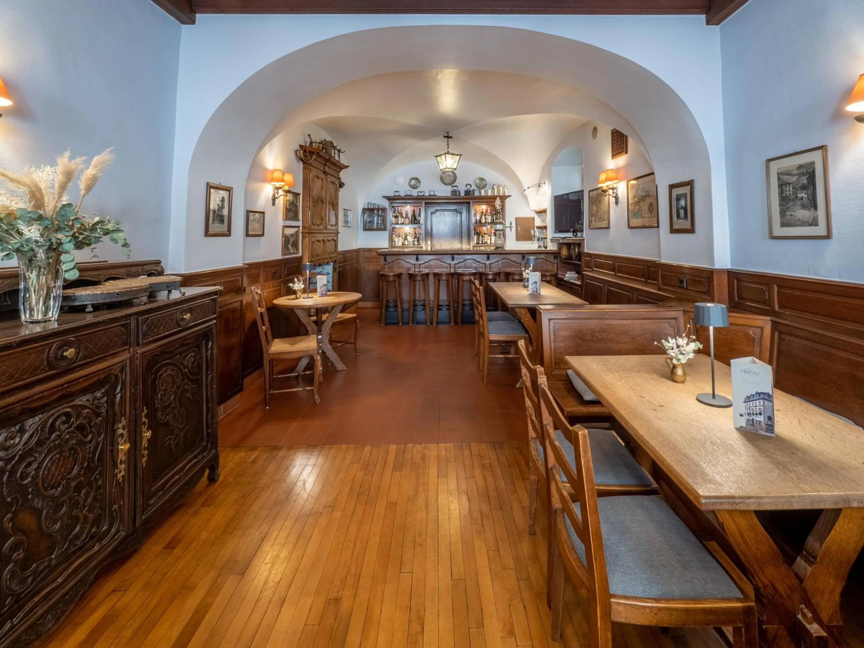 Lounge or bar in Hotel Heintz