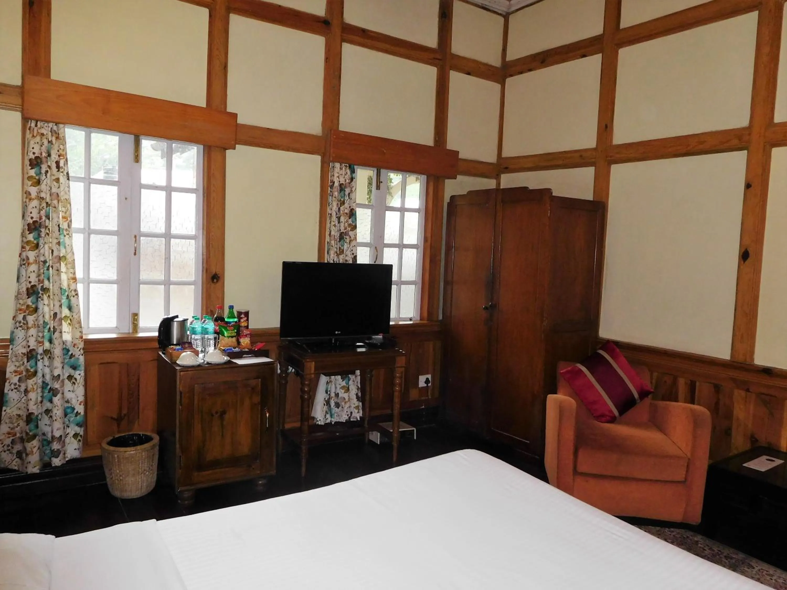 Bed in The Heritage Club - Tripura Castle Hotel and Spa