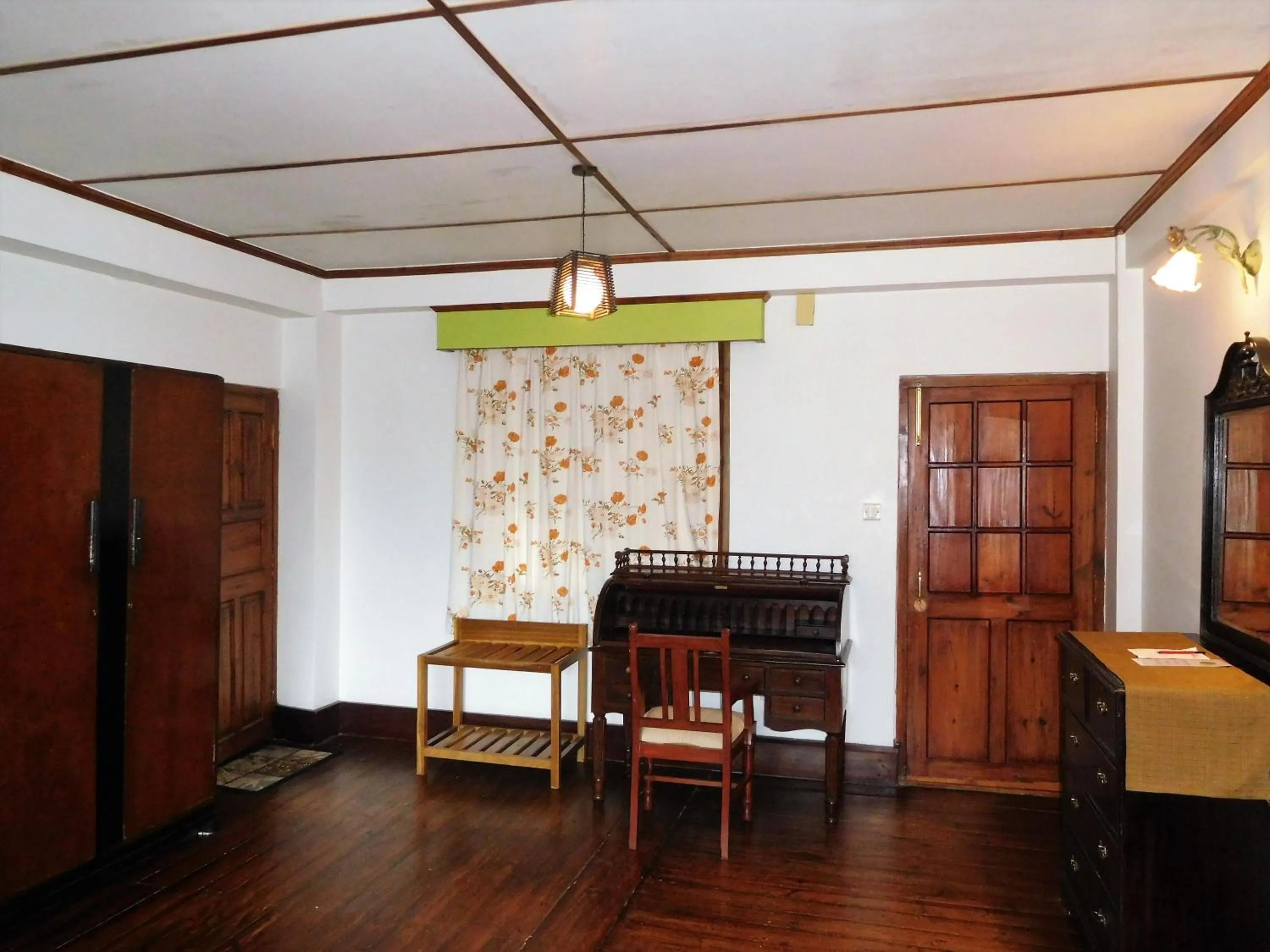 The Heritage Club - Tripura Castle Hotel and Spa