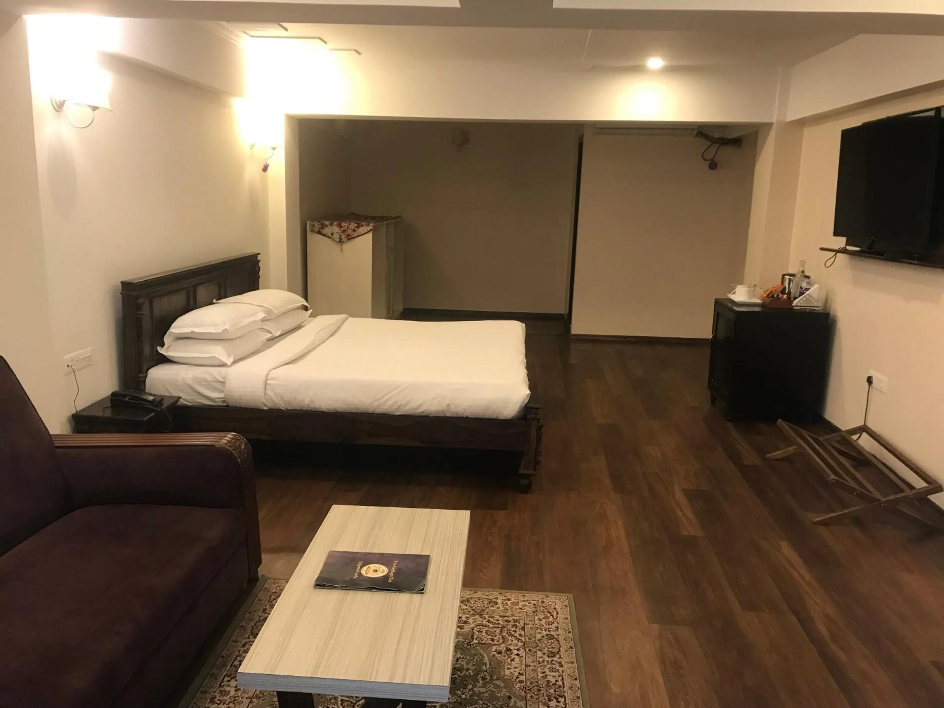 Bed in The Heritage Club - Tripura Castle Hotel and Spa