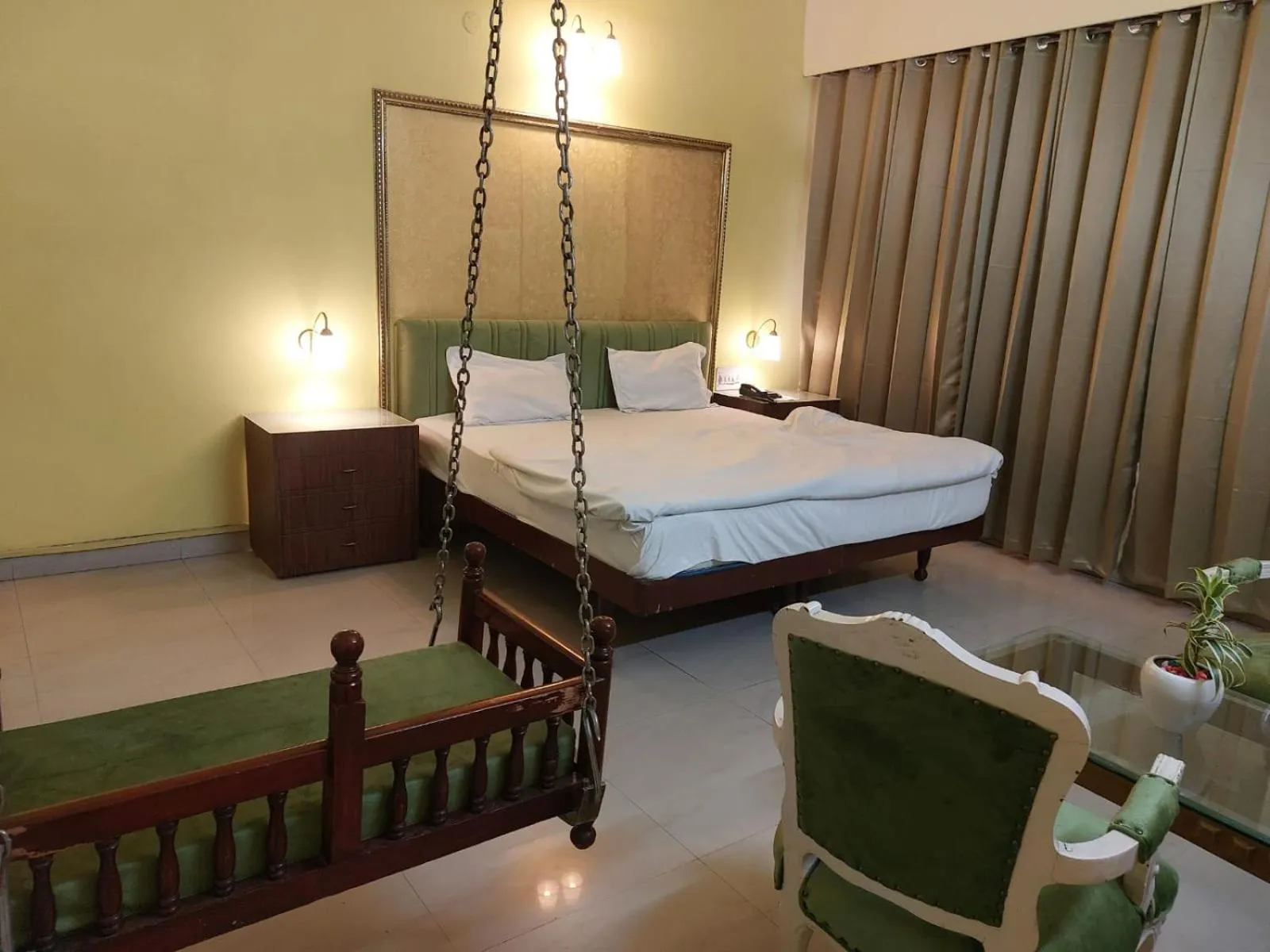 Bed in Hotel Airlines