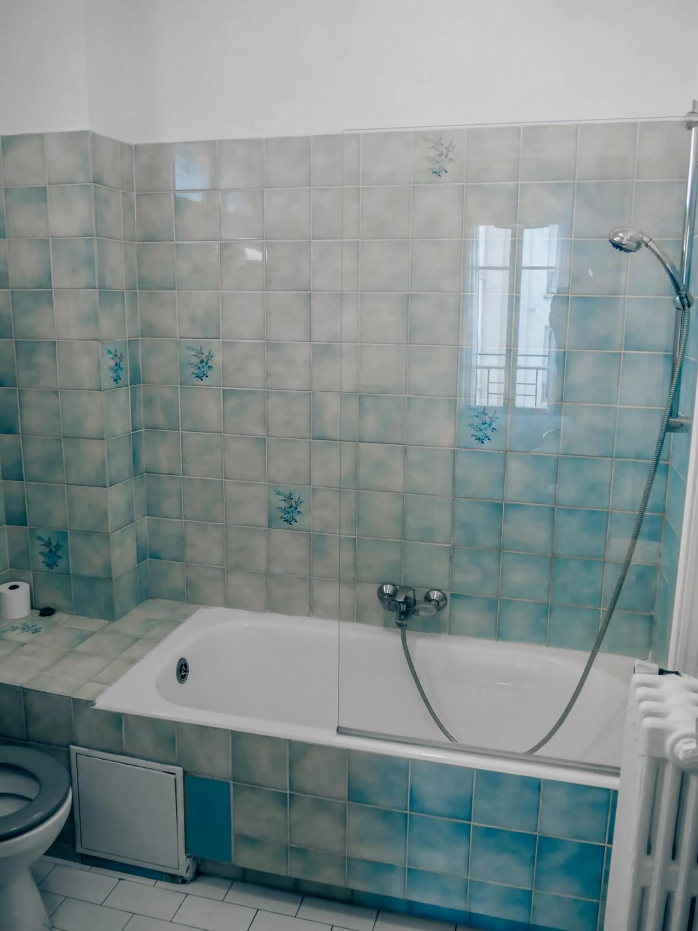 Bathroom in Hotel Luxia