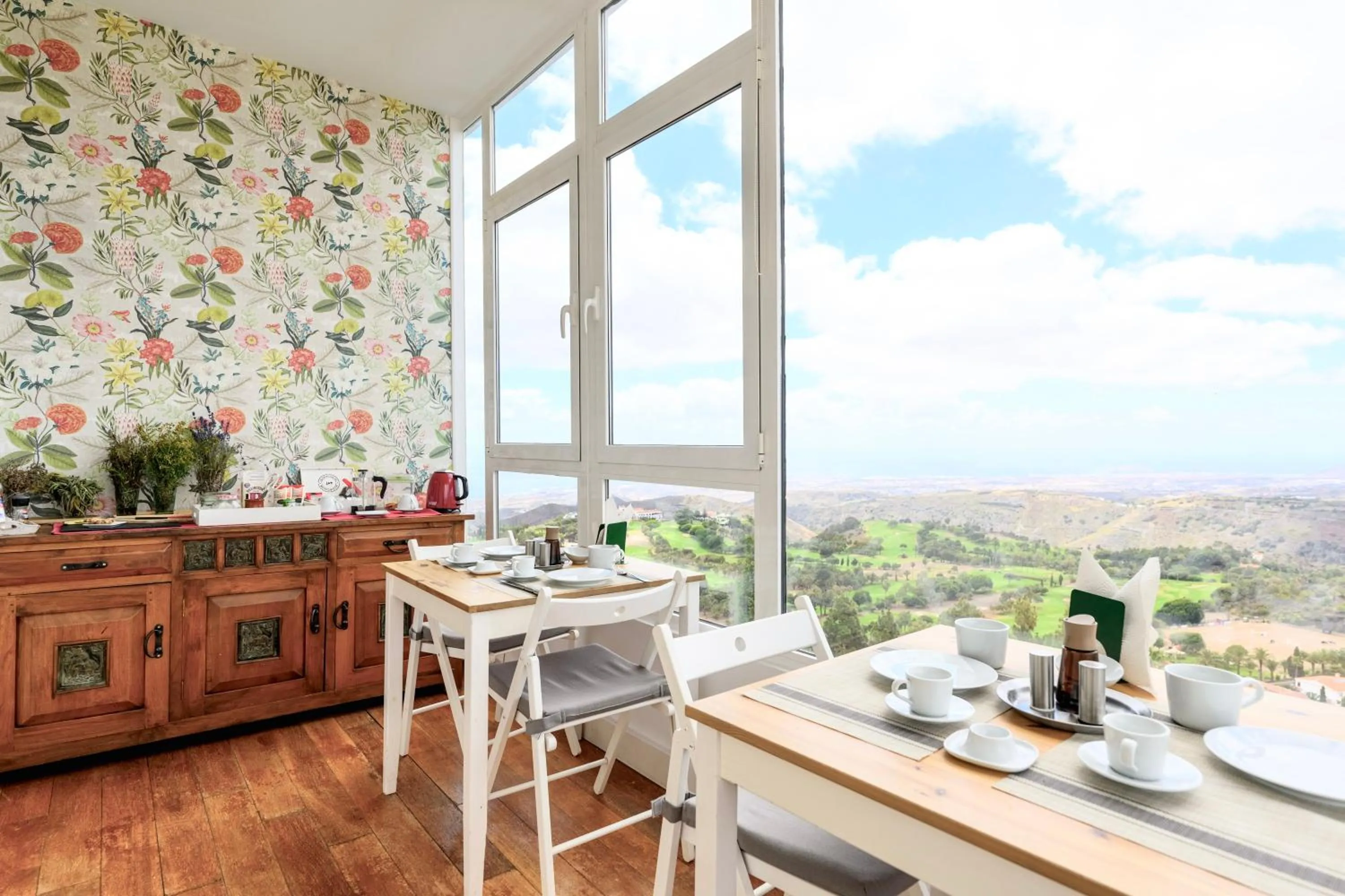 Villa Dama by airnest