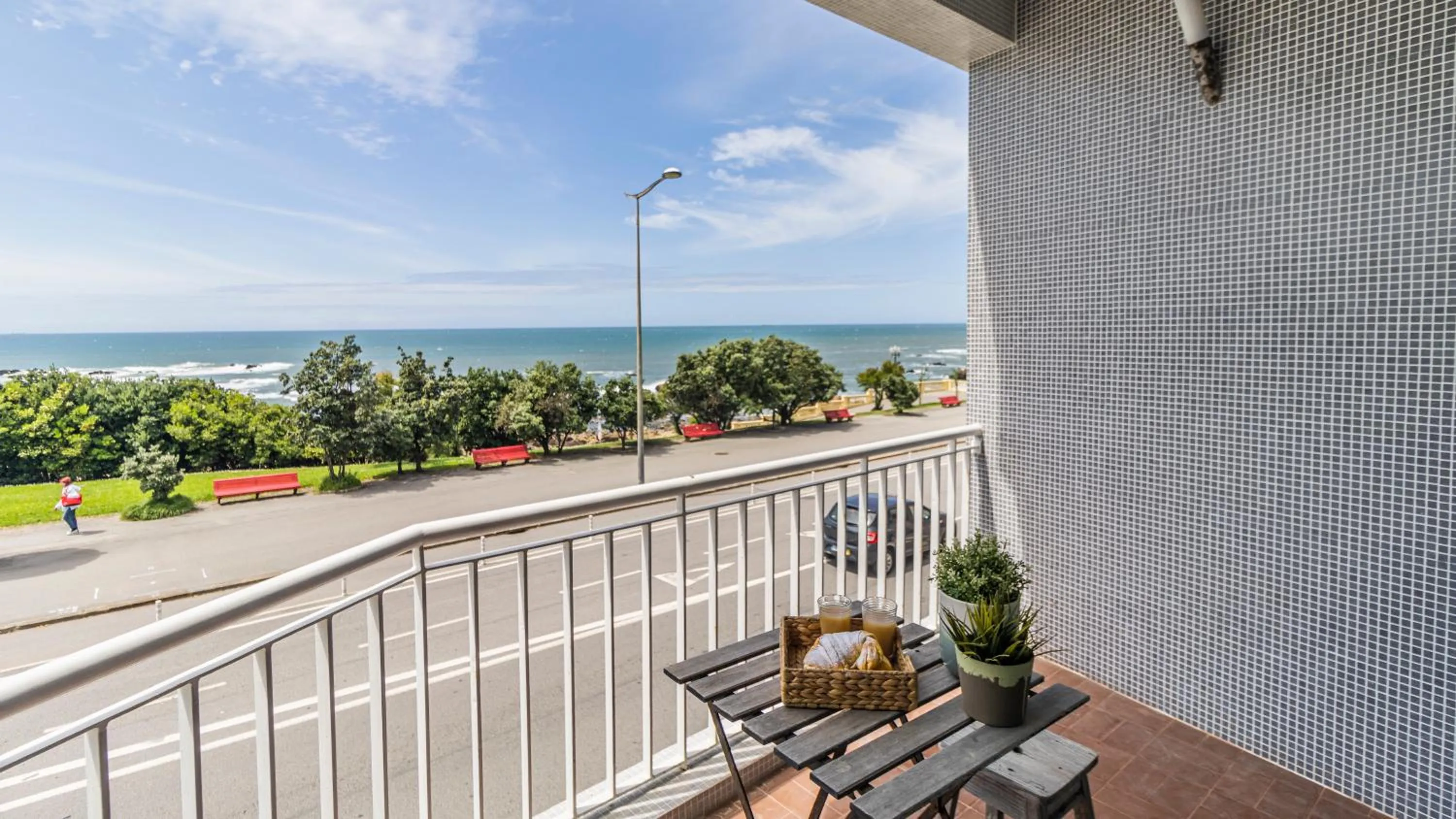 LovelyStay - Porto Beach Apartment