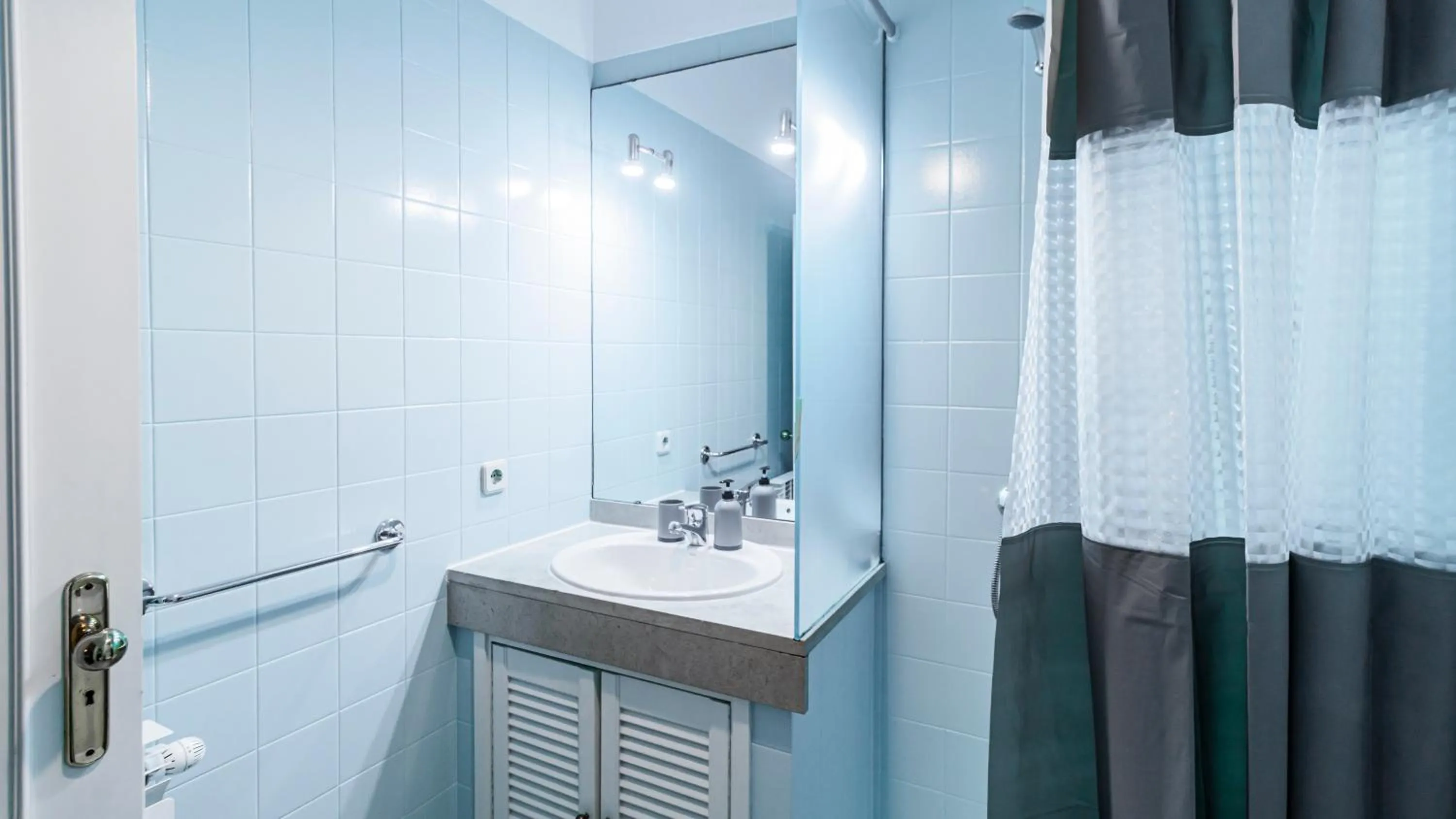 LovelyStay - Porto Beach Apartment