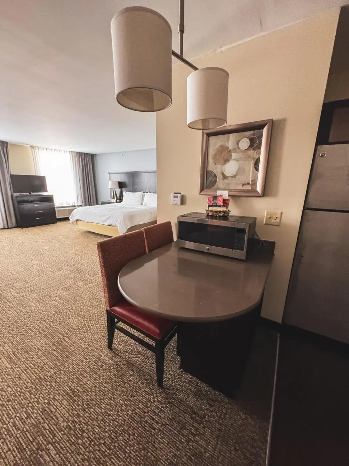 Queen Studio Suite - Hearing Accessible/ Non-Smoking in Staybridge Suites Marquette by IHG Queen Studio Suite - Hearing Accessible/ Non-Smoking in Staybridge Suites Marquette by IHG