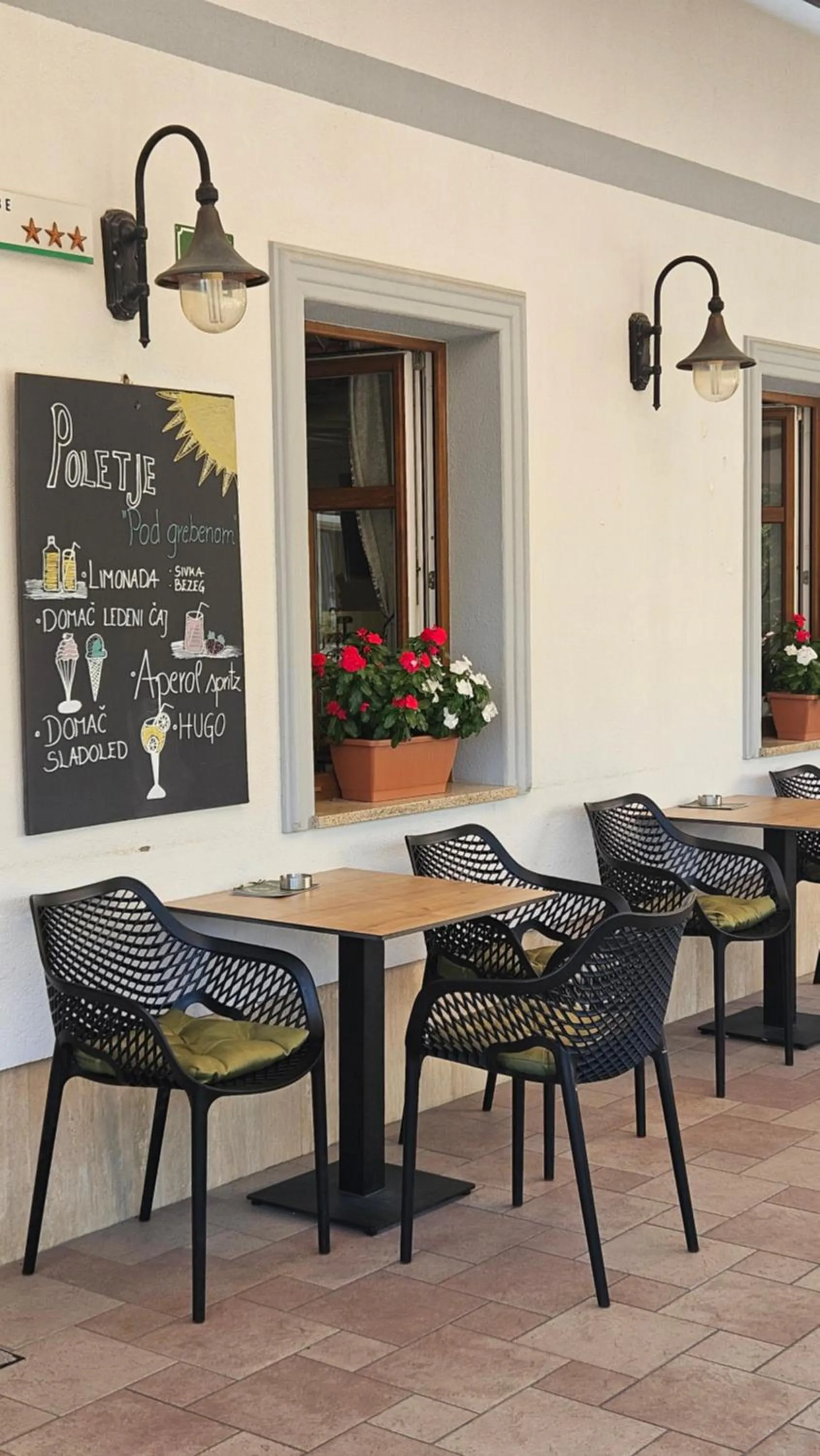 Guest House Pod Grebenom