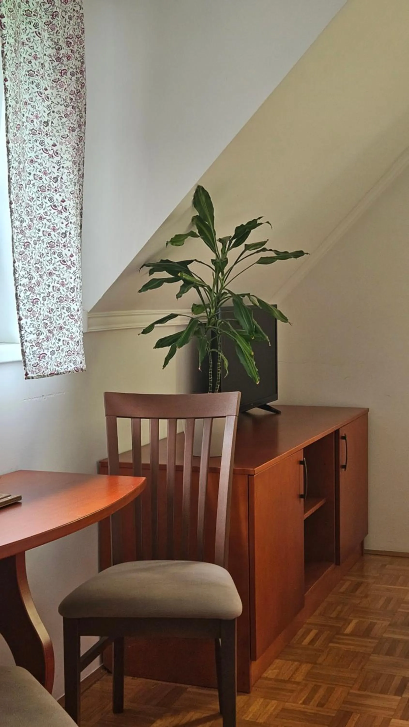 Guest House Pod Grebenom