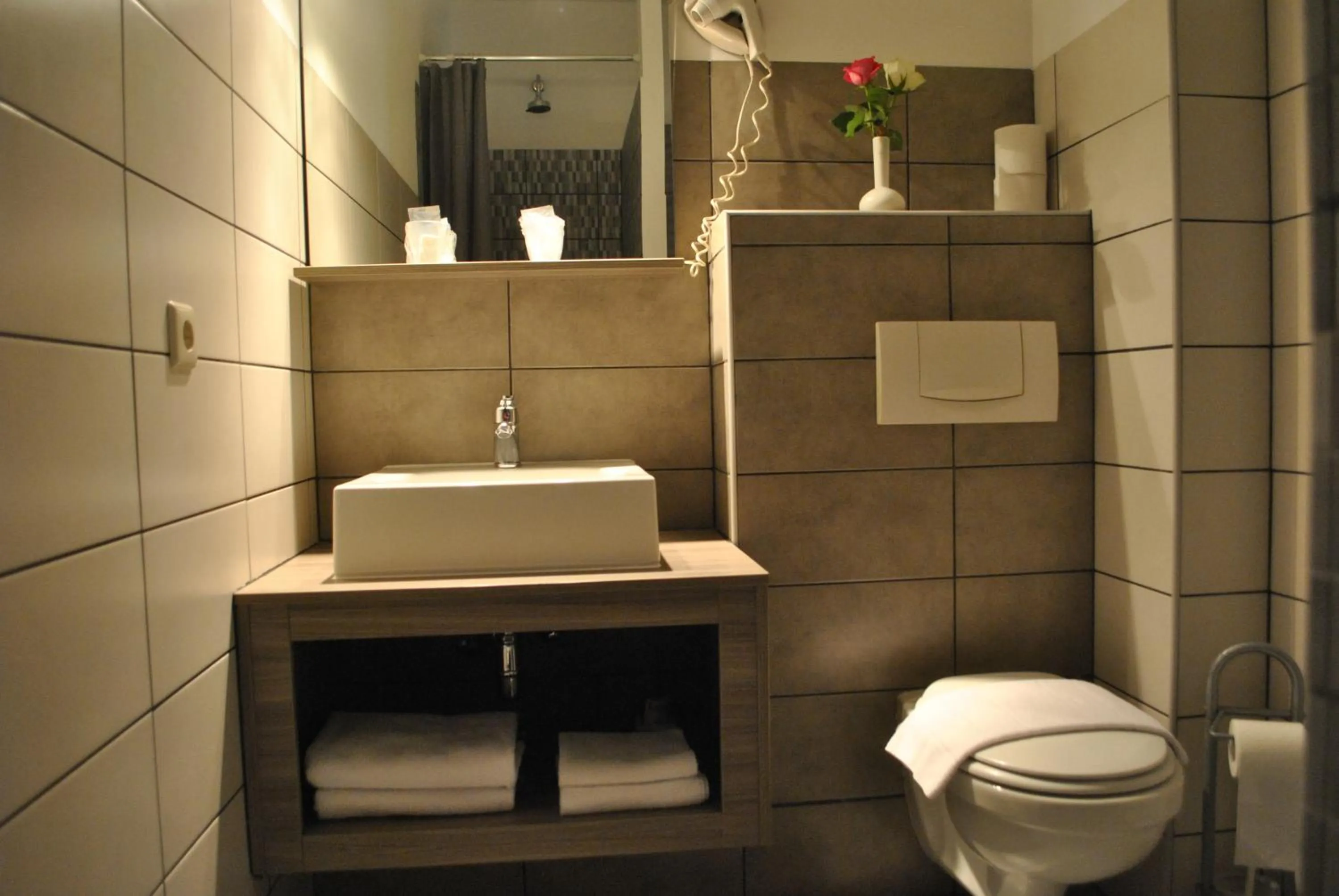 Bathroom in Auberge Gaglioti