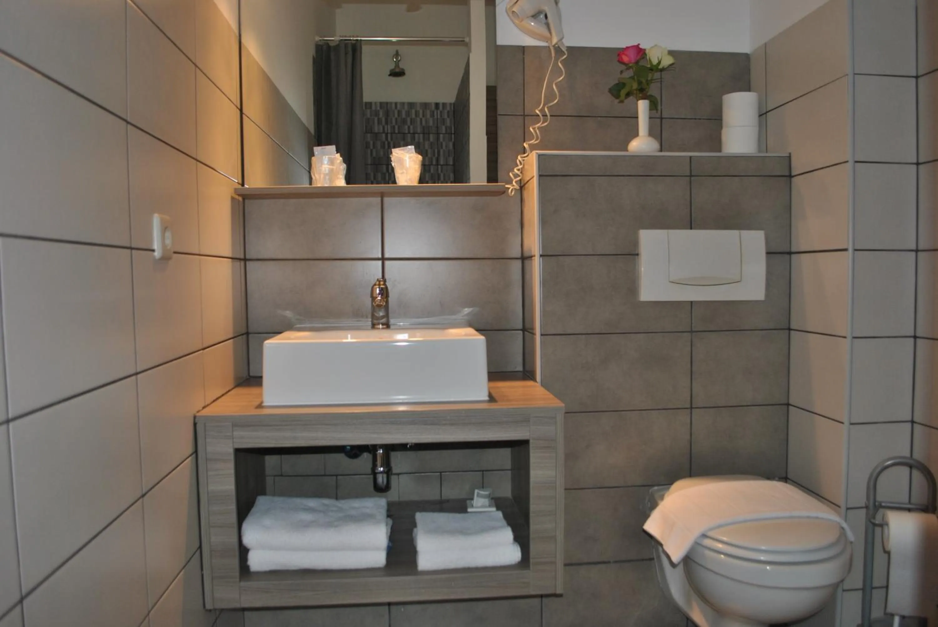 Bathroom in Auberge Gaglioti