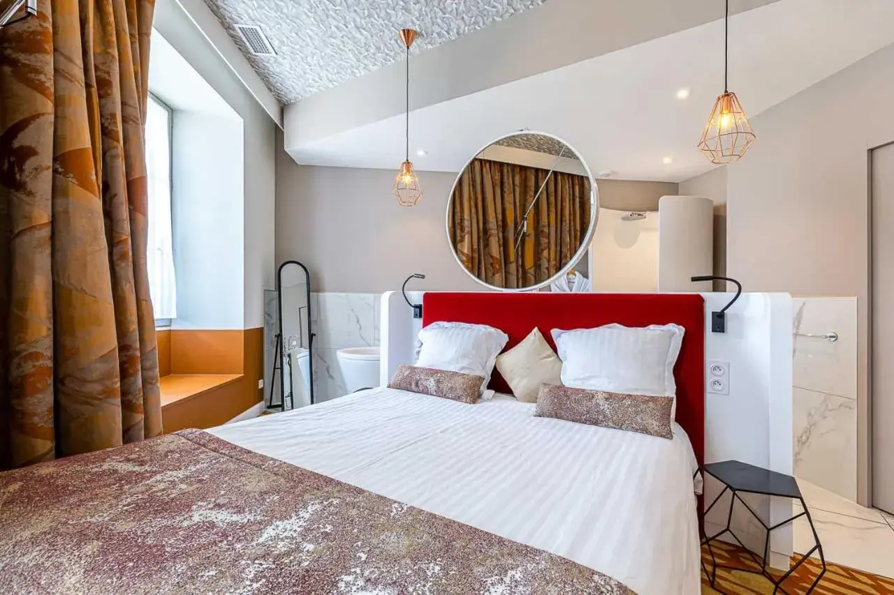 Junior Suite in Hotel Le Saint Gelais Junior Suite in Hotel Le Saint Gelais