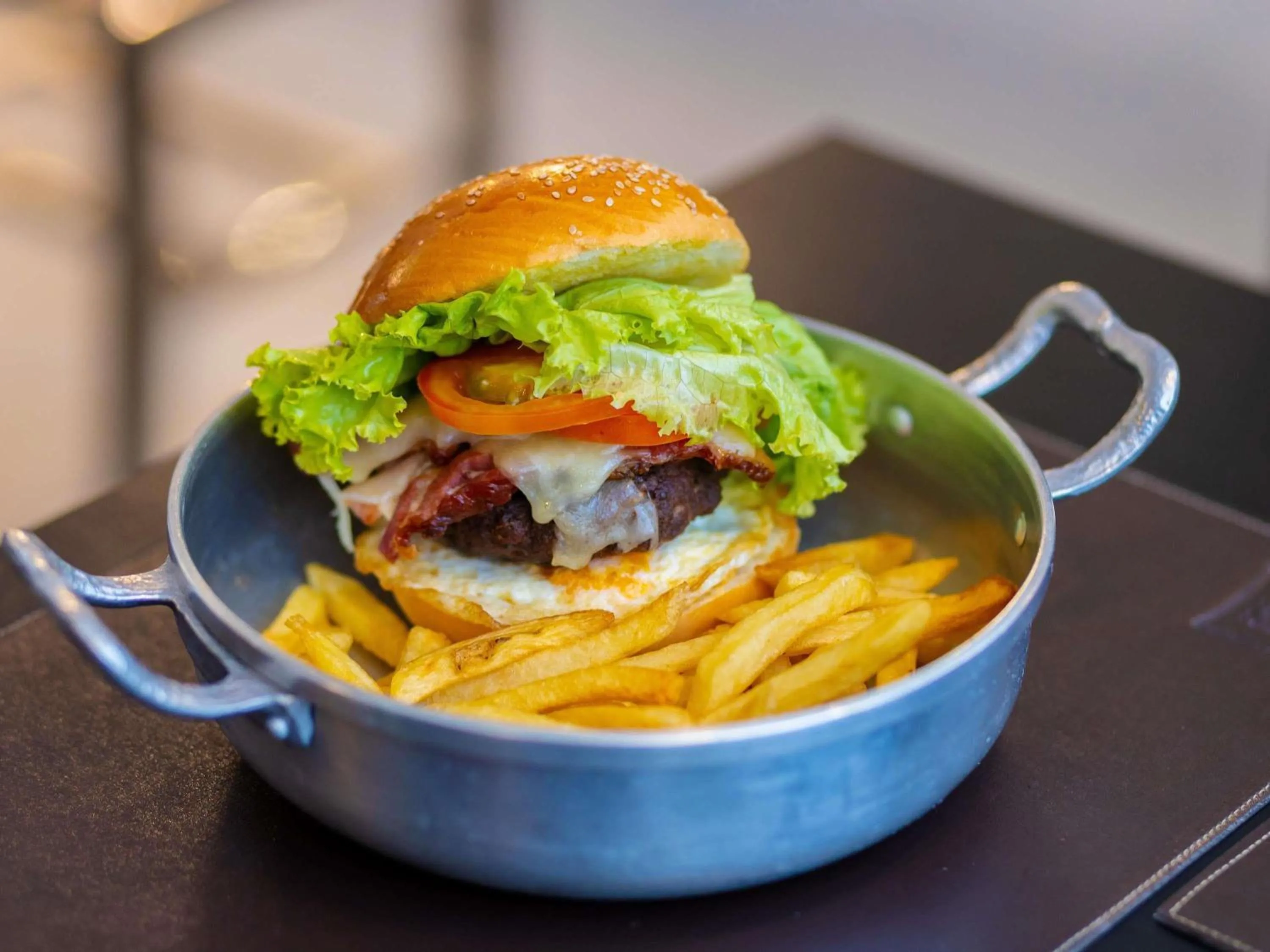 Restaurant/places to eat in ibis Styles Maracanau