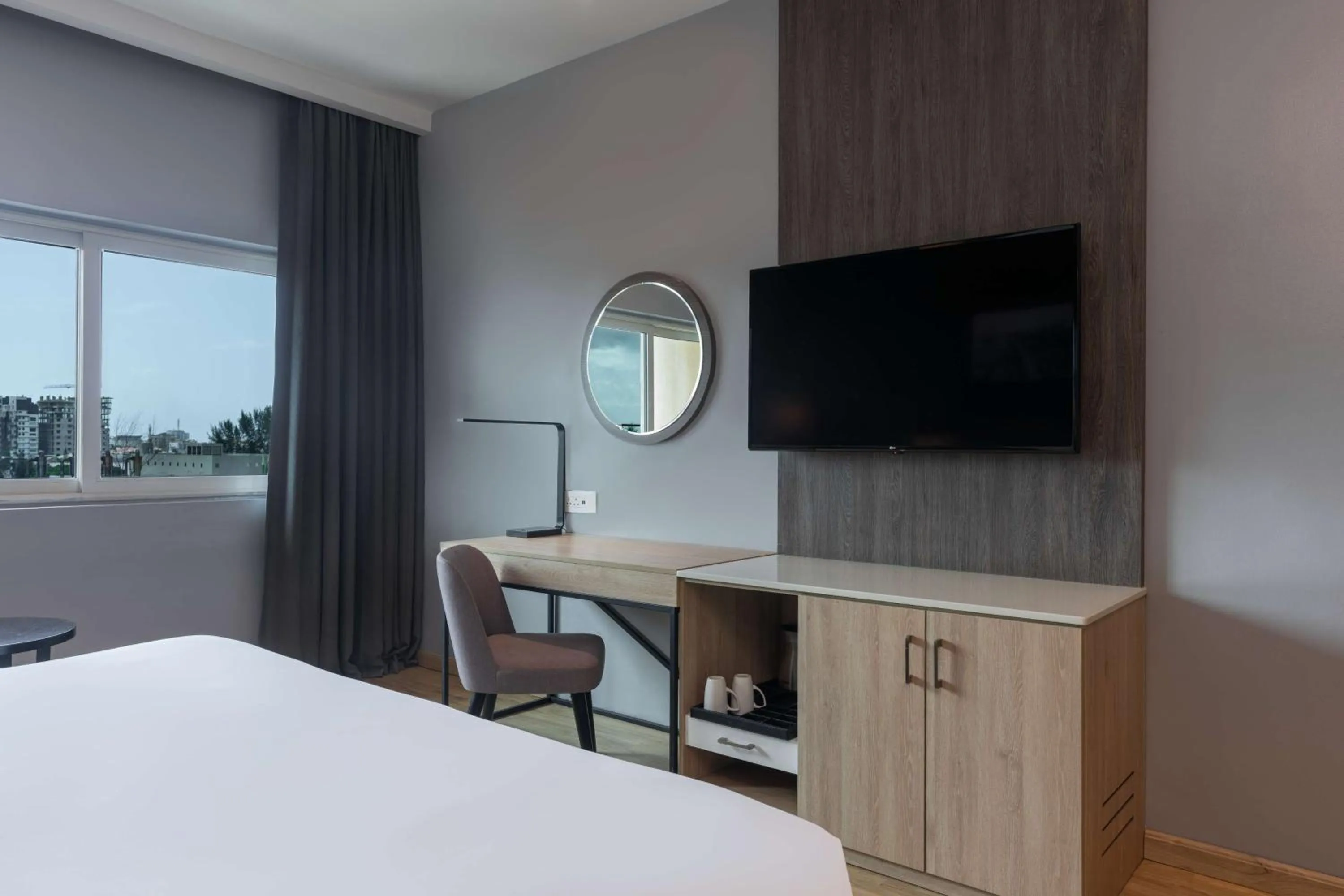 Bedroom, Bed in Park Inn by Radisson, Lagos Victoria Island