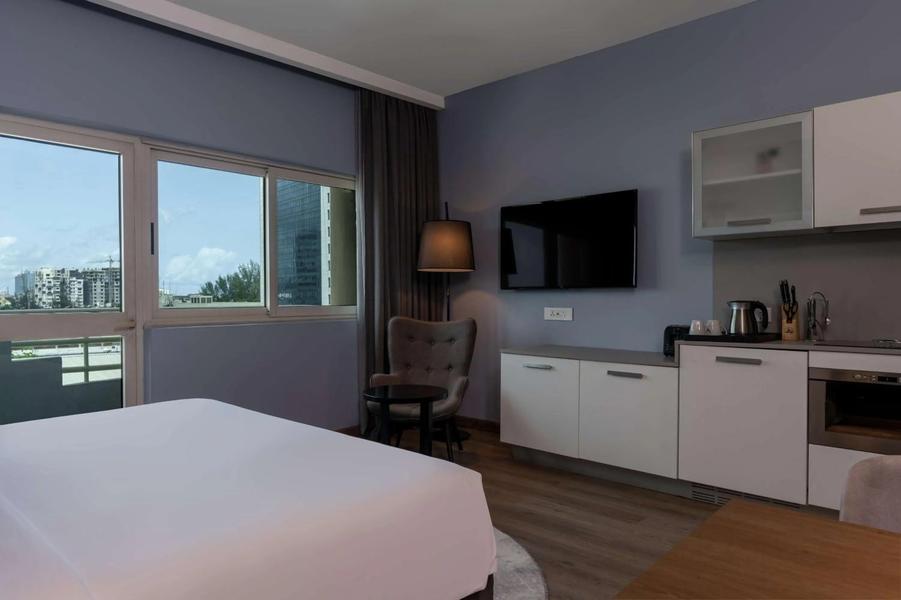 Kitchen or kitchenette, Bed in Park Inn by Radisson, Lagos Victoria Island