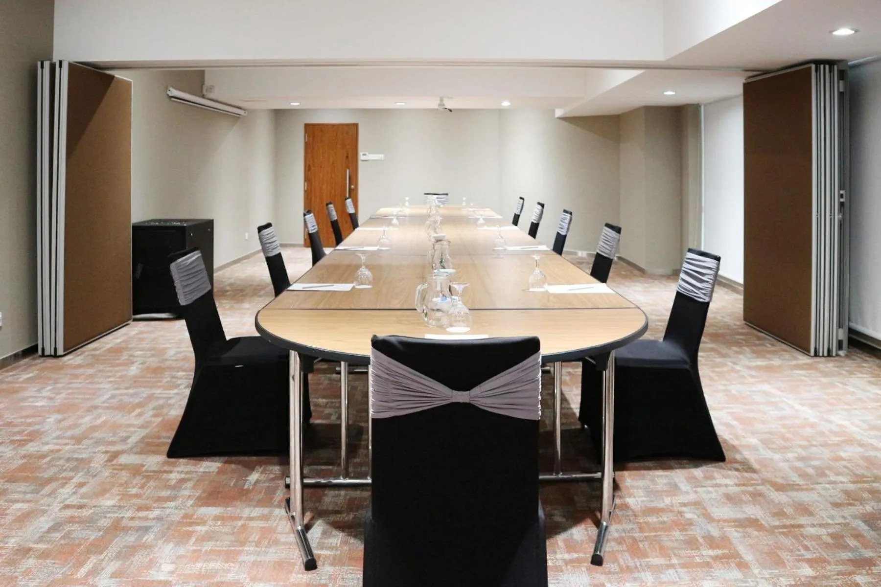 Meeting/conference room in Oakwood Hotel & Residence Kuala Lumpur