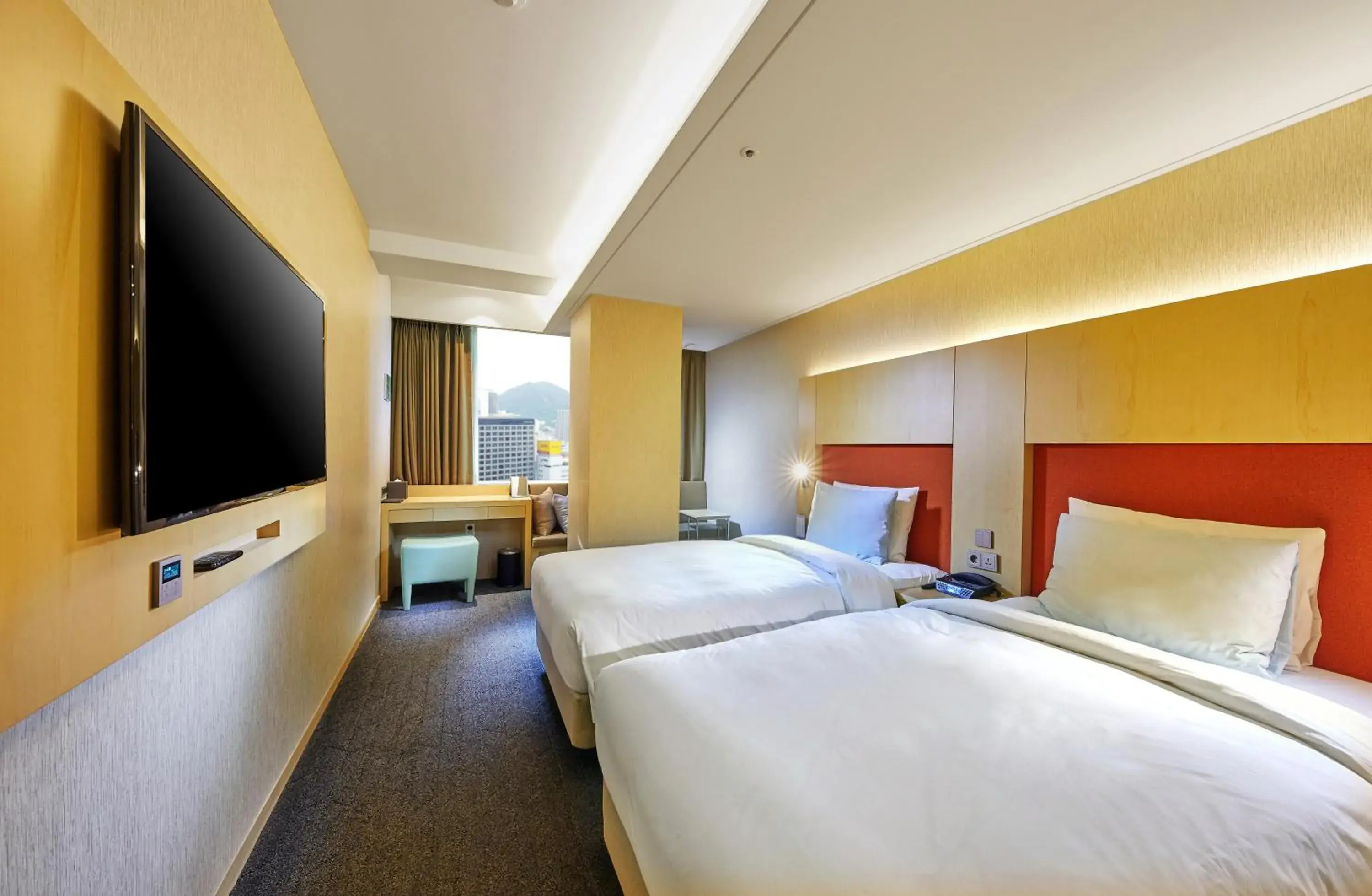 Corner Twin in Hotel Midcity Myeongdong Corner Twin in Hotel Midcity Myeongdong