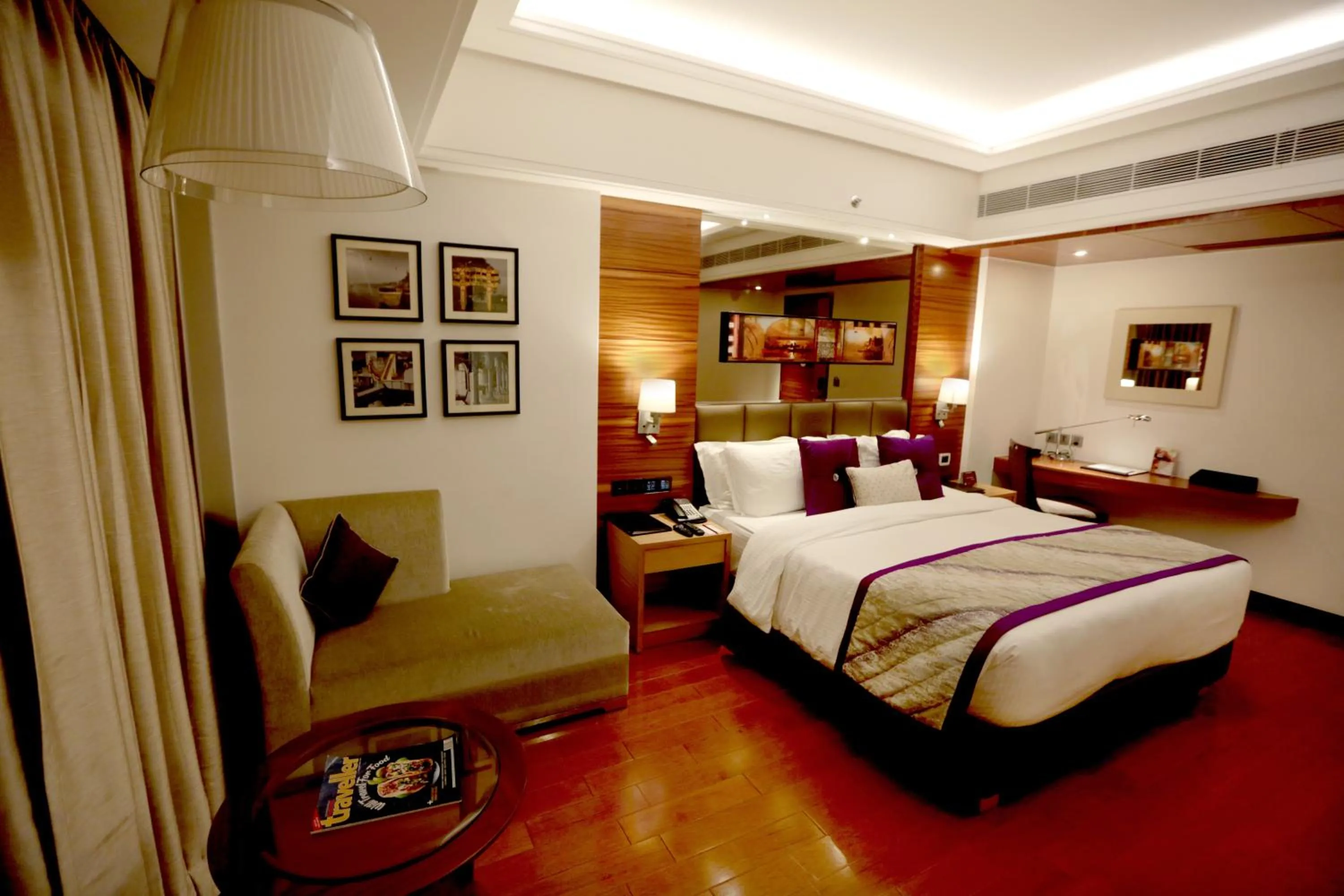 Photo of the whole room, Bed in Hotel Madin