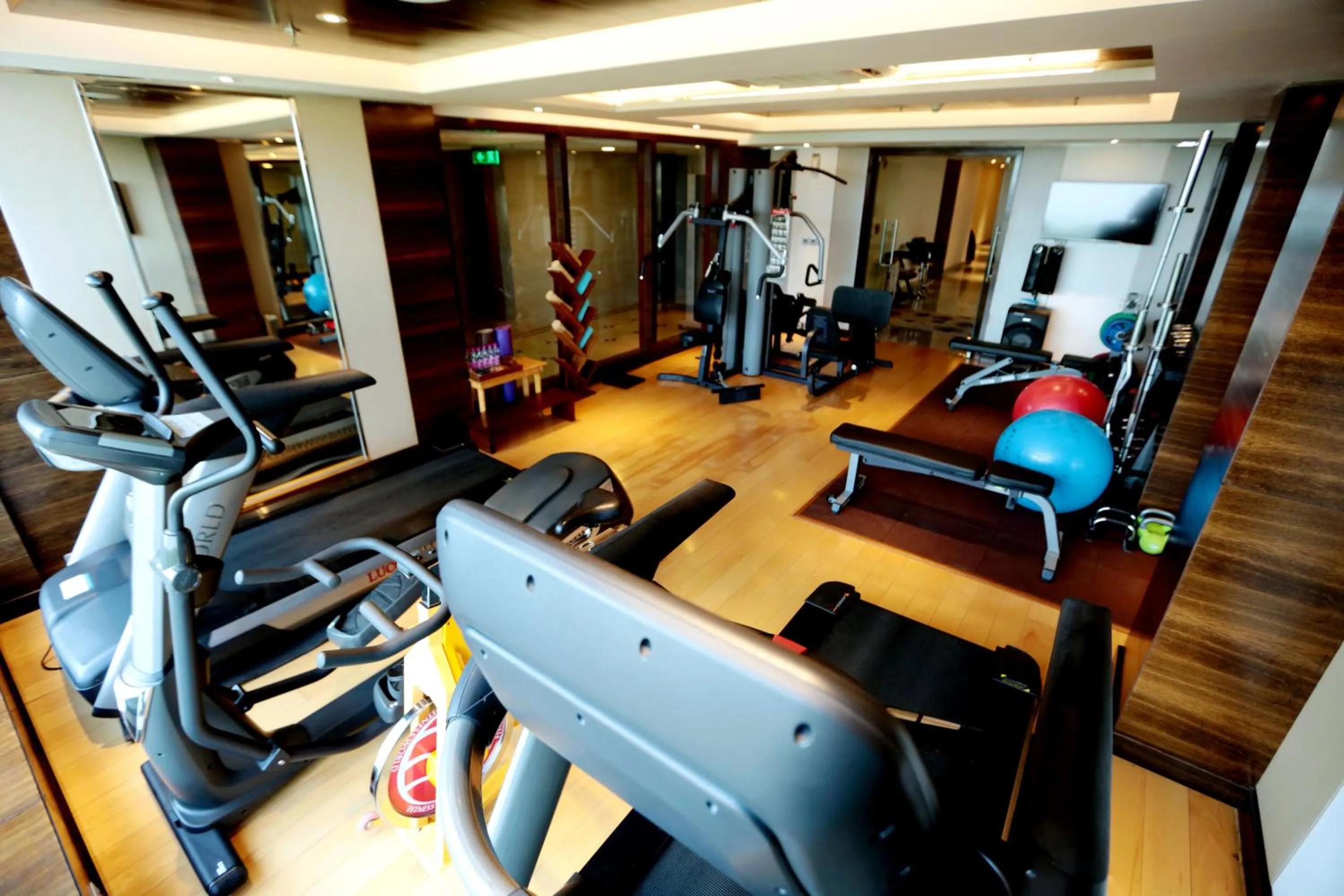 Fitness centre/facilities in Hotel Madin