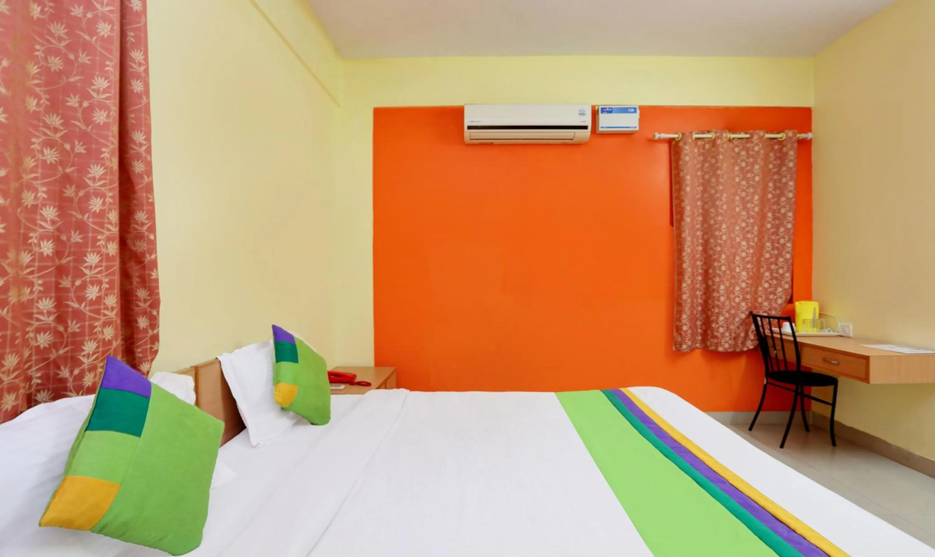 Bedroom in Itsy Hotels Jasmine