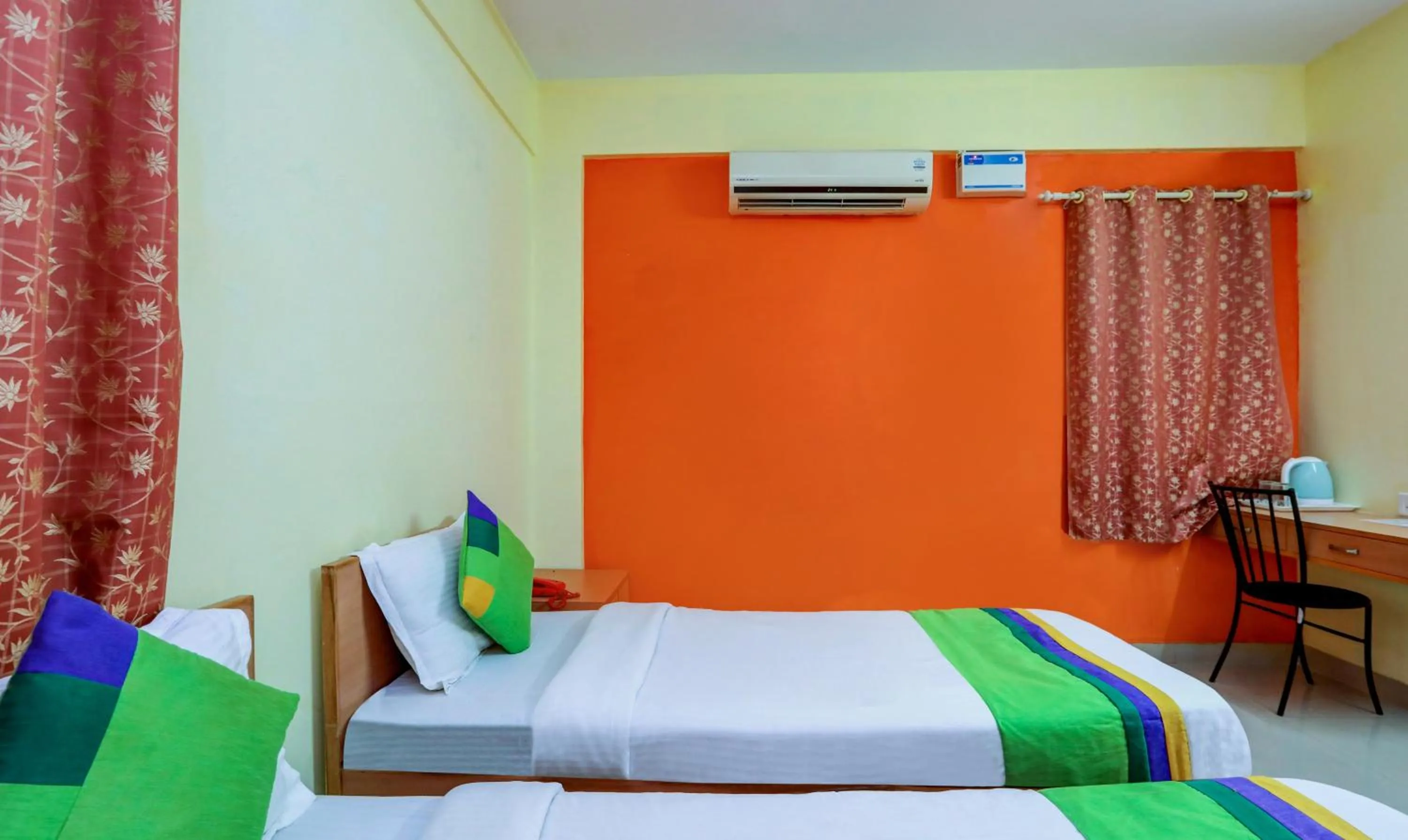 Bedroom in Itsy Hotels Jasmine