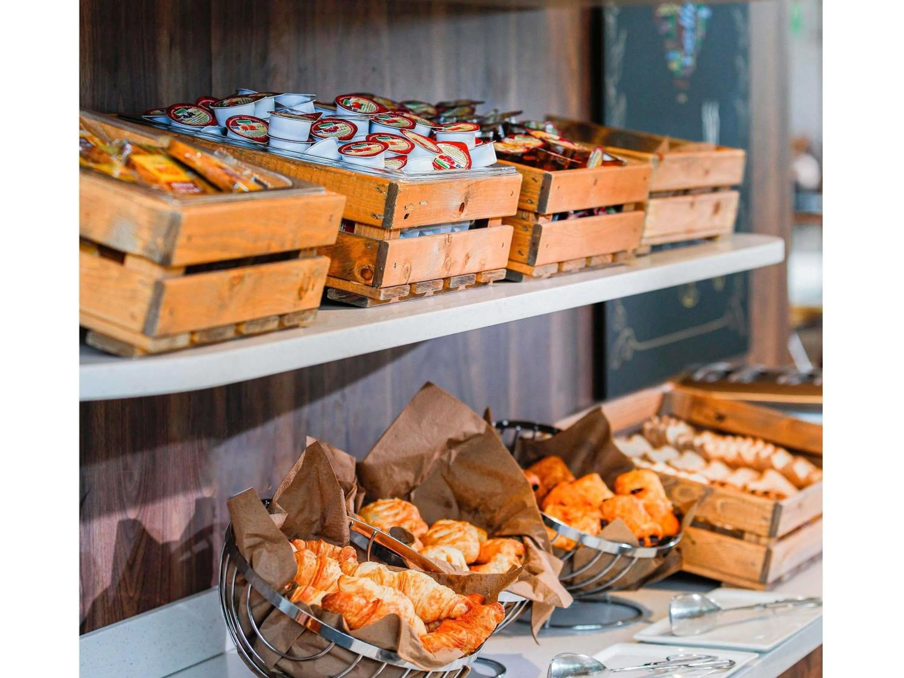 Breakfast in Ibis Luxembourg Airport