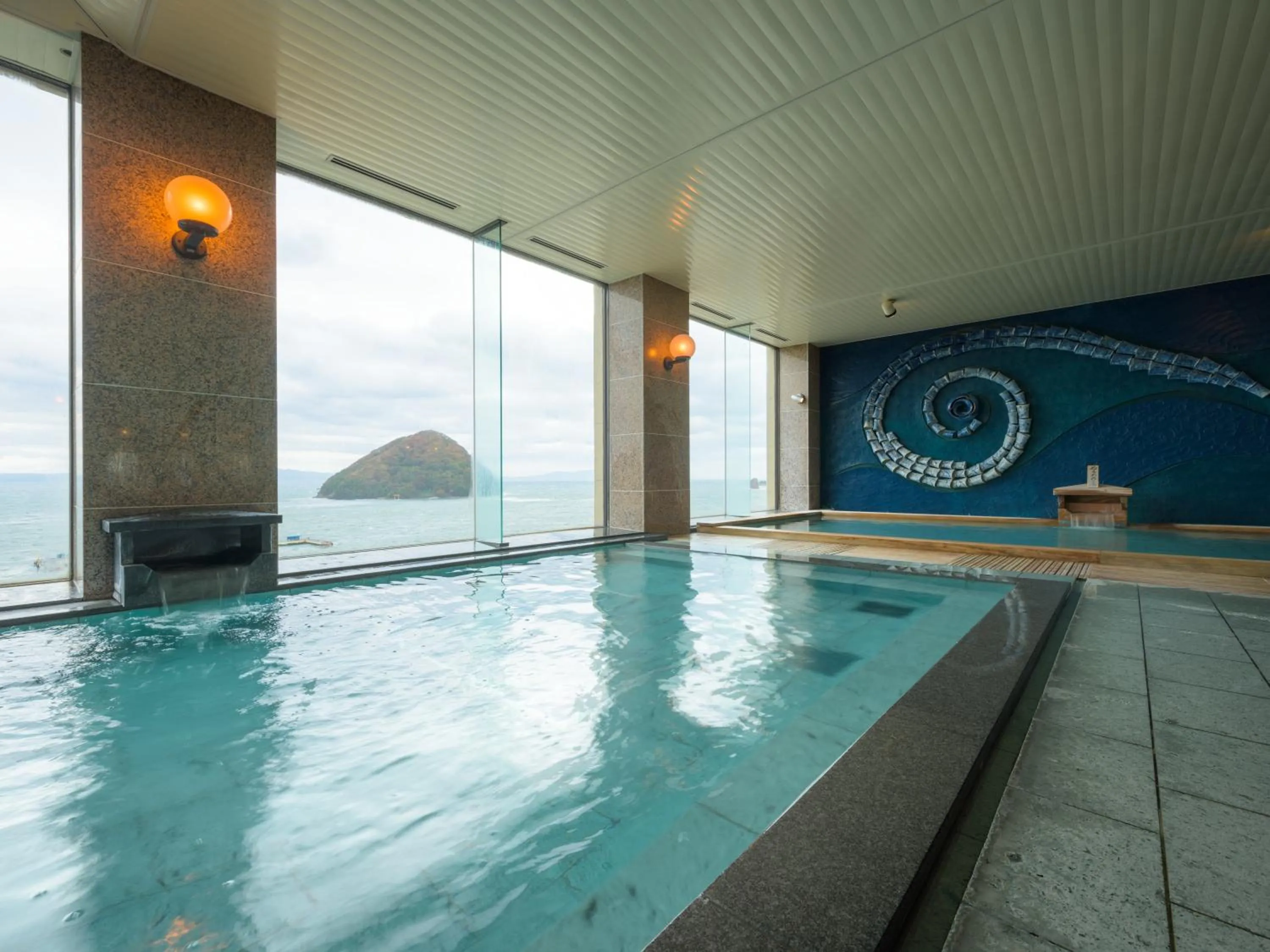 Hot Spring Bath in Kaisenkaku