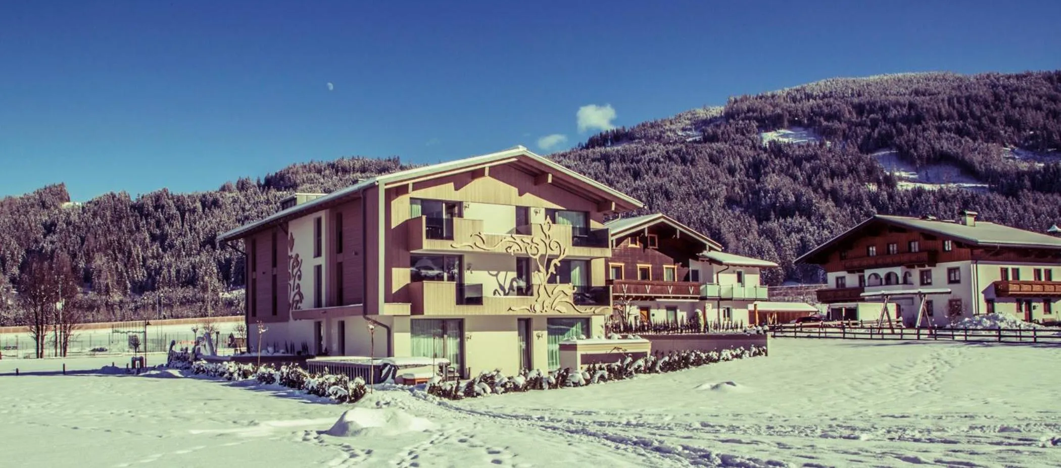 Property building in Enjoy The Alps