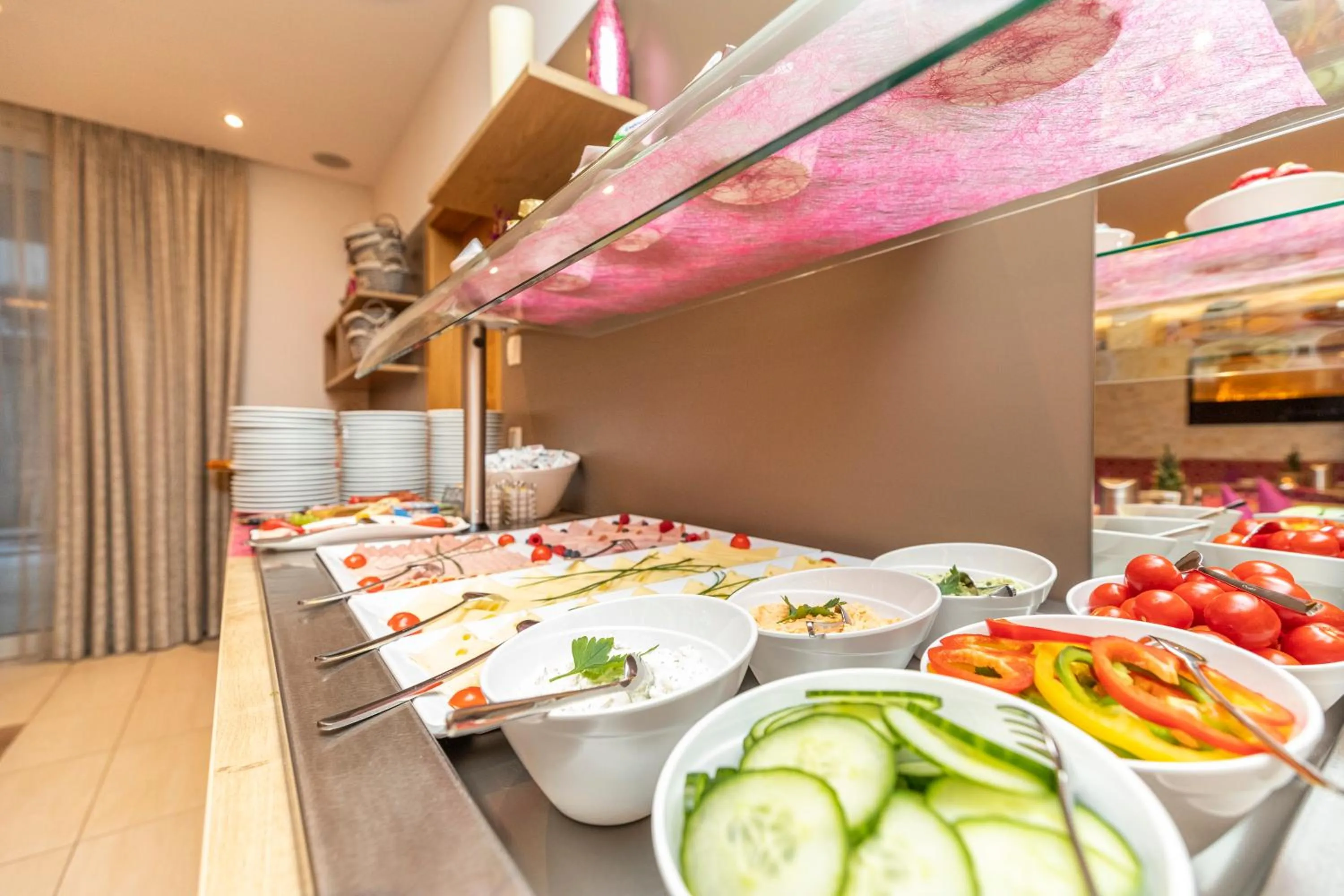 Food and drinks in Enjoy The Alps