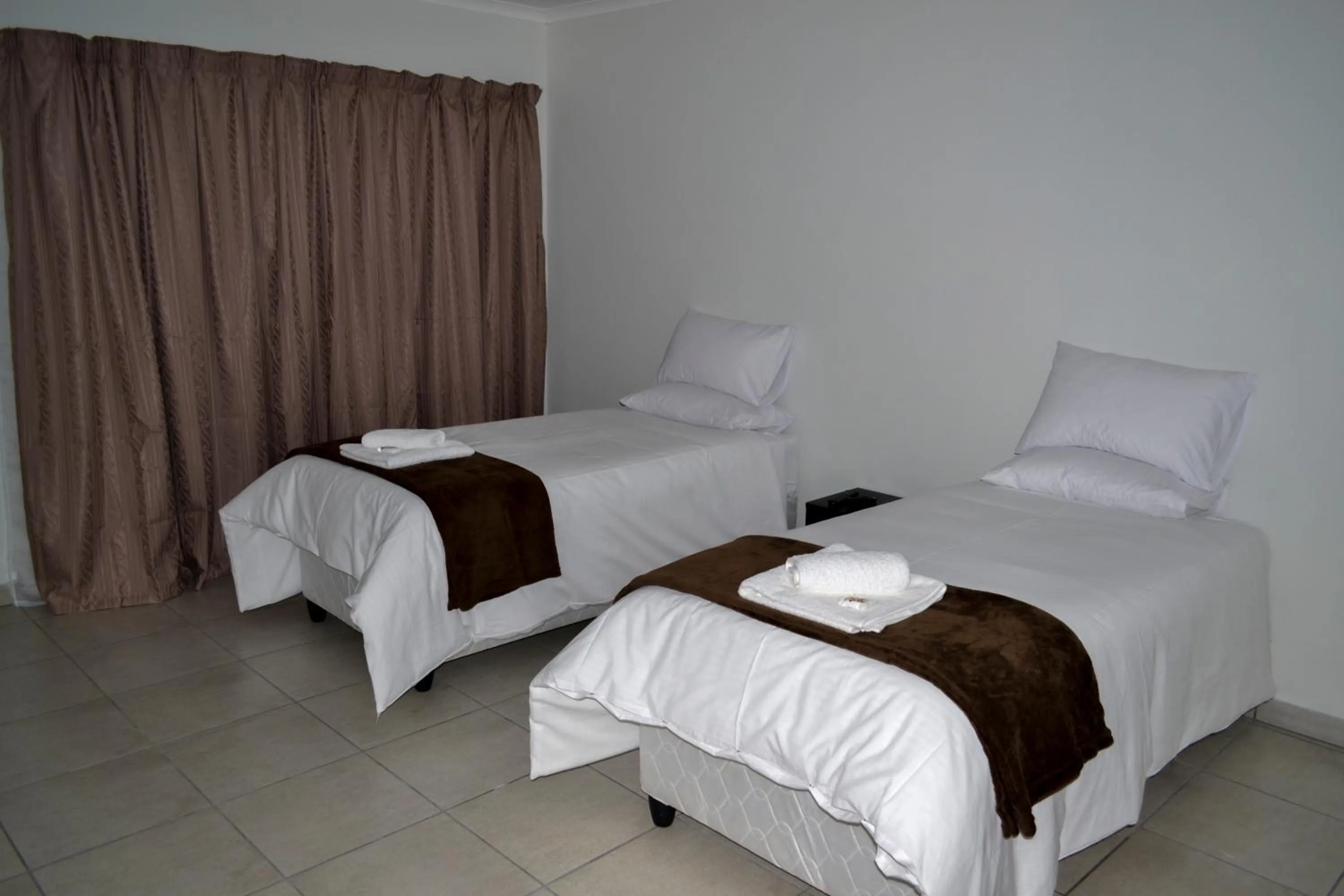 Bed in La Palma Lodge