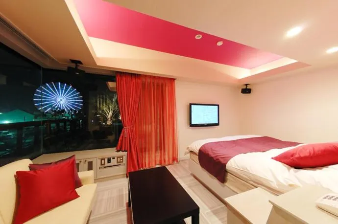 View (from property/room), Bed in Hotel Water Gate Nagoya - Love Hotel for couple -