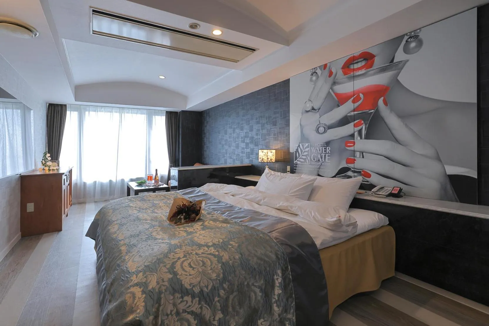 Bed in Hotel Water Gate Nagoya - Love Hotel for couple -