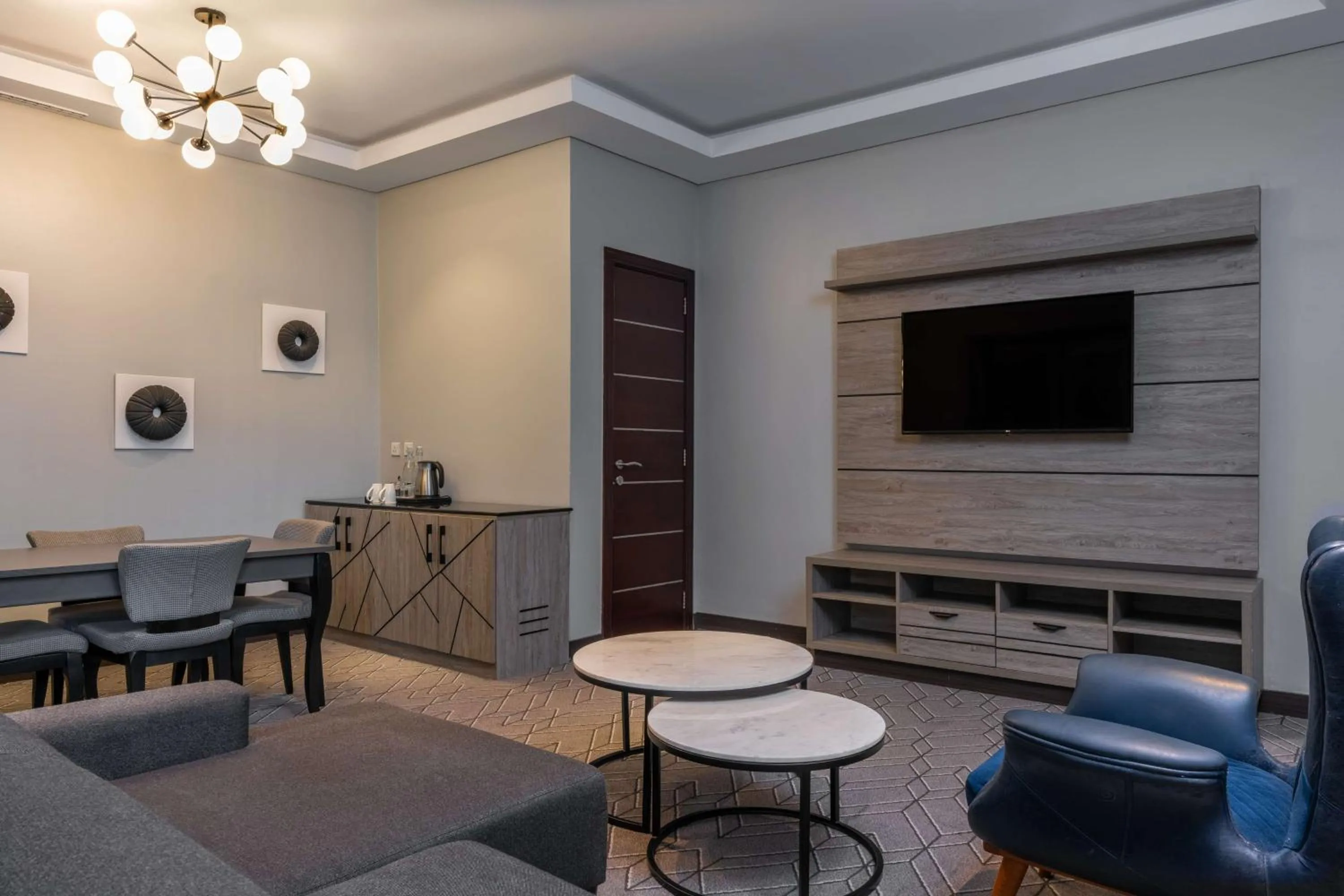 Photo of the whole room in Radisson Lagos Ikeja