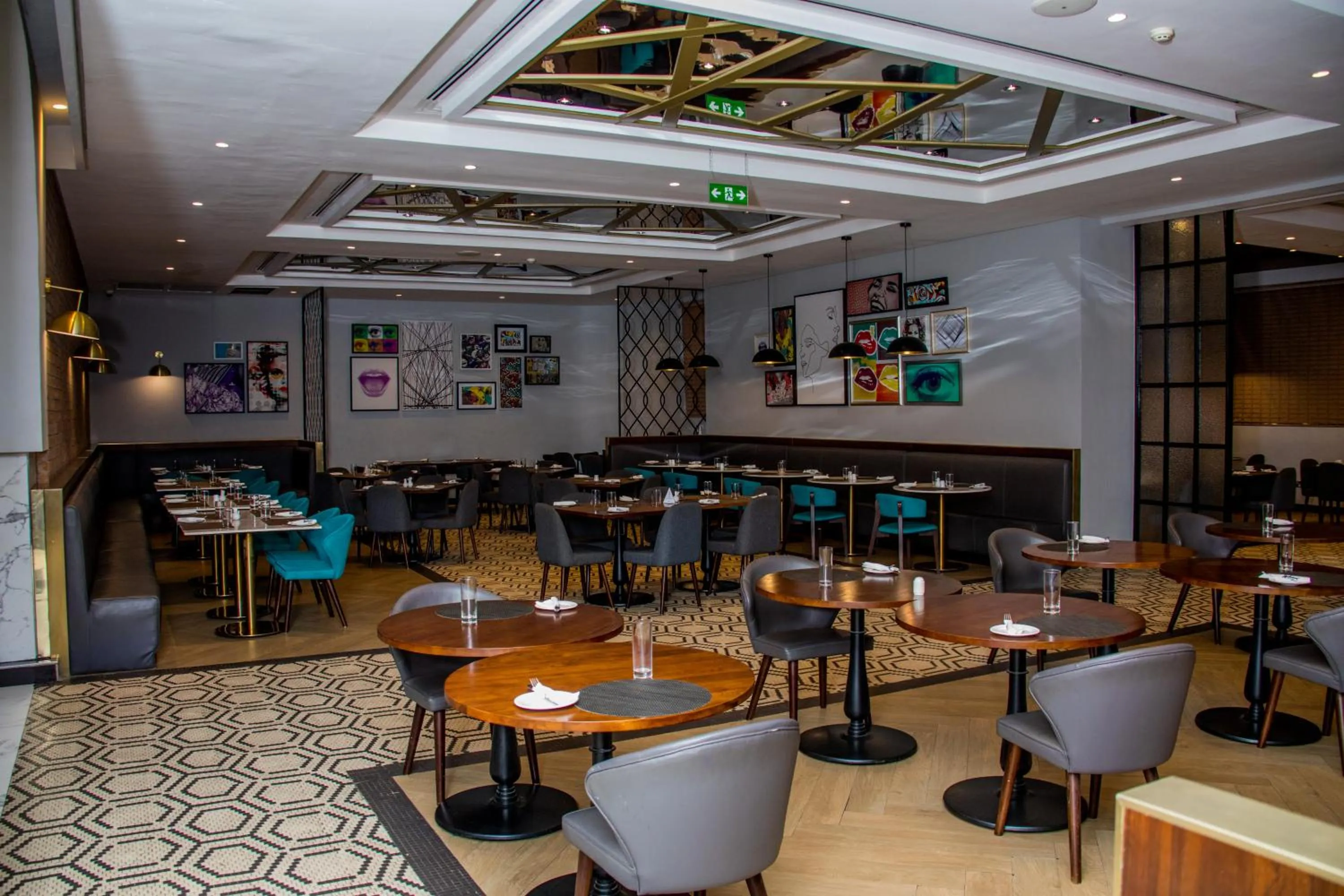 Restaurant/places to eat in Radisson Lagos Ikeja