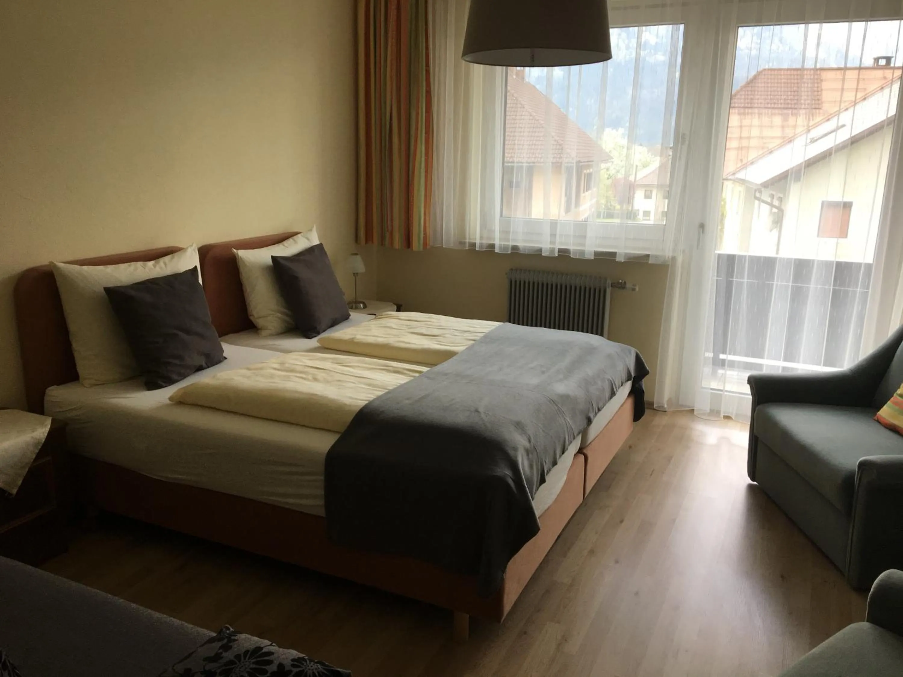 Photo of the whole room, Bed in Gasthof-Pension Golob