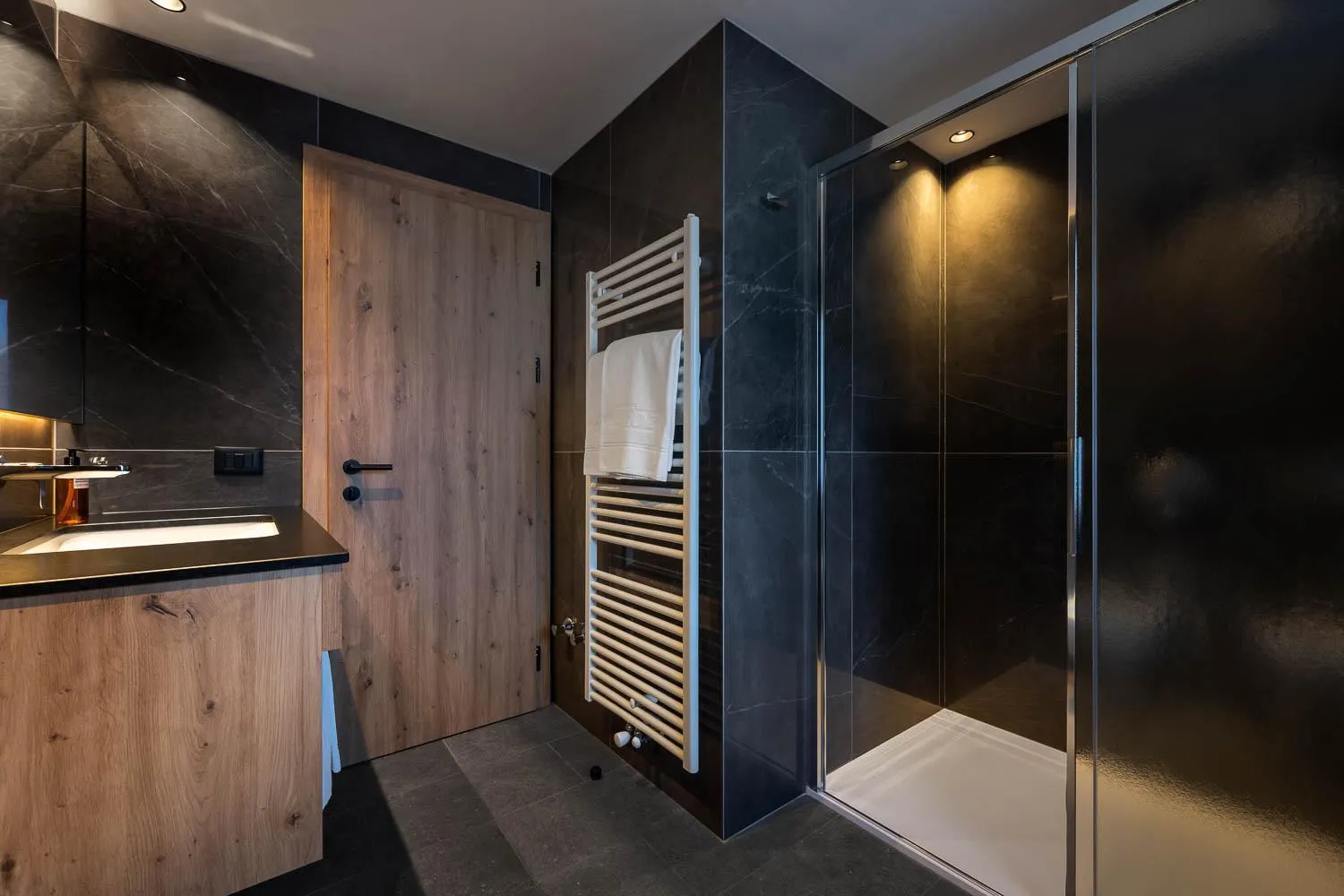 Bathroom in Family Apartments Vioz