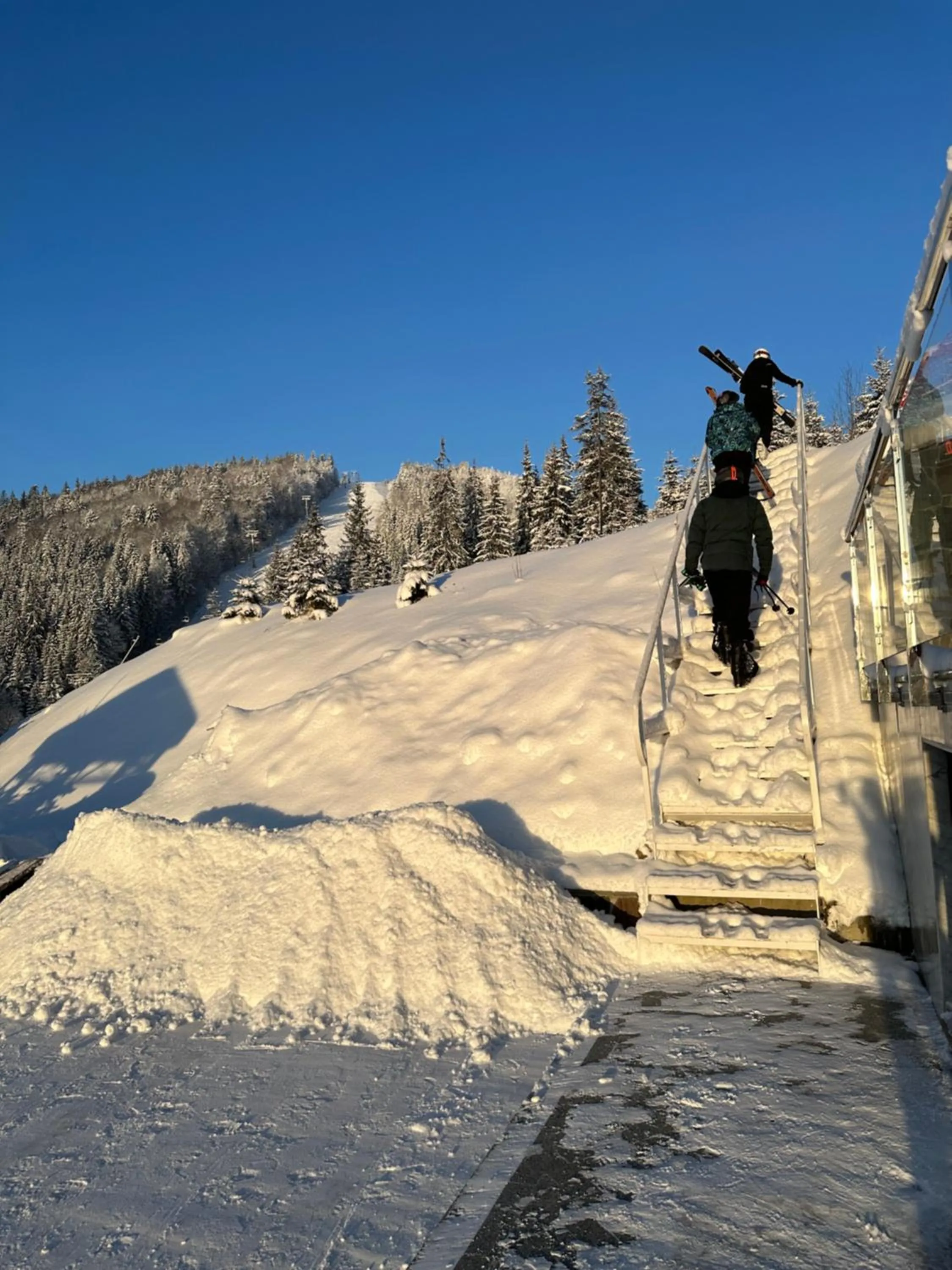 Day in Chevalier Hotel & SPA